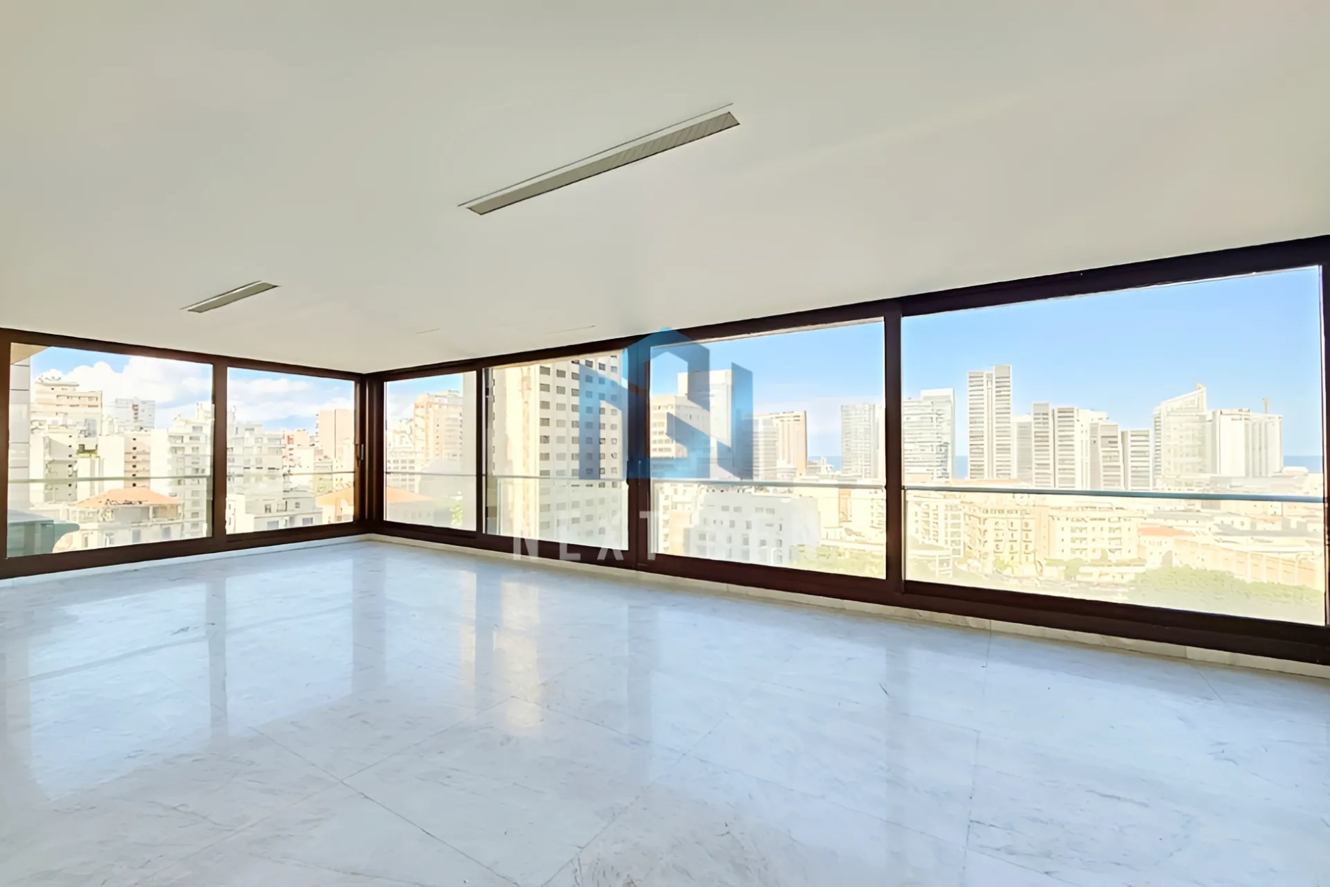 Apartment for rent in Kraytem, Beirut, Lebanon - 4 bed, 6 bath
