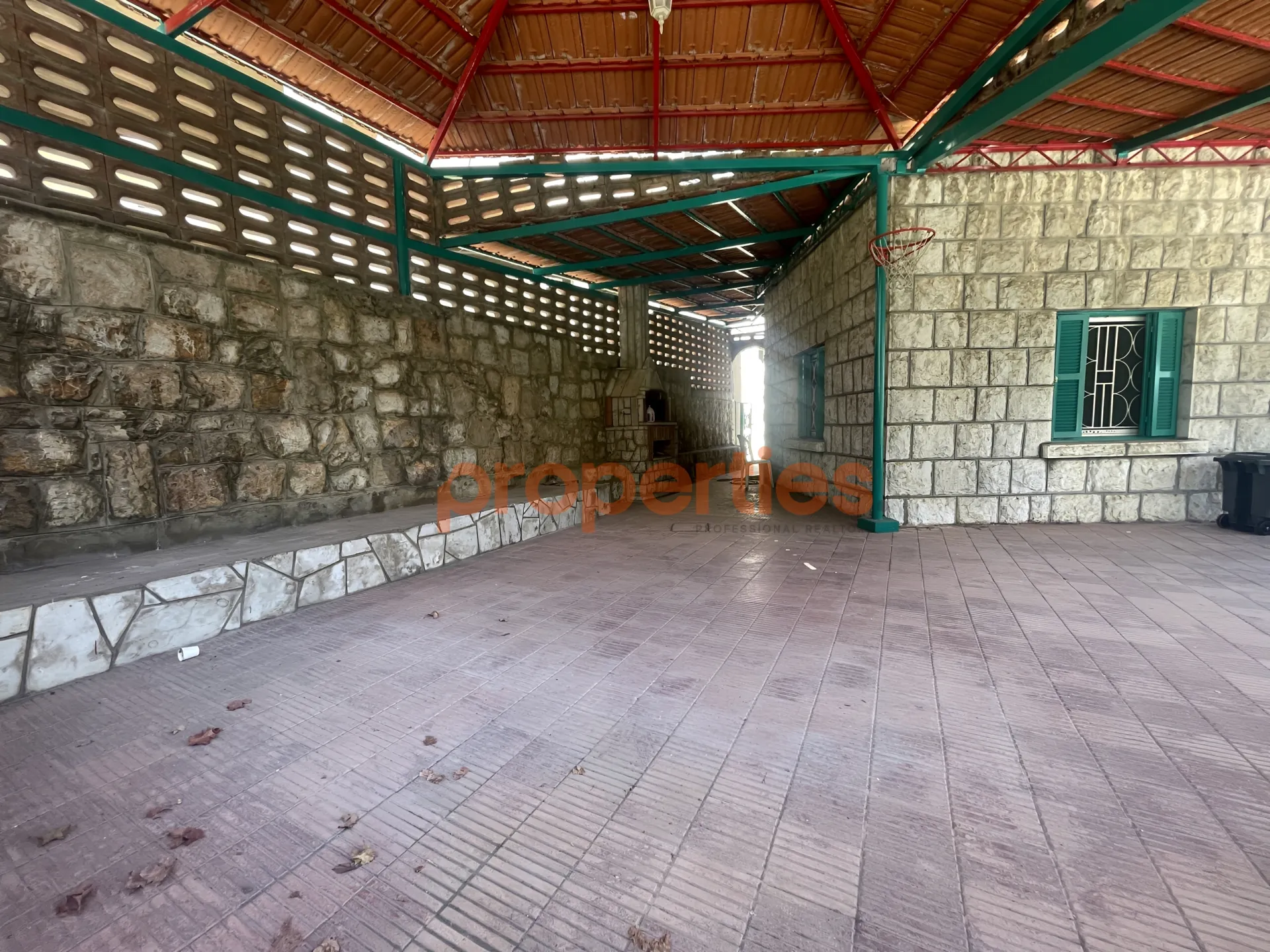 House for Sale in Ajaltoun - 4 bath