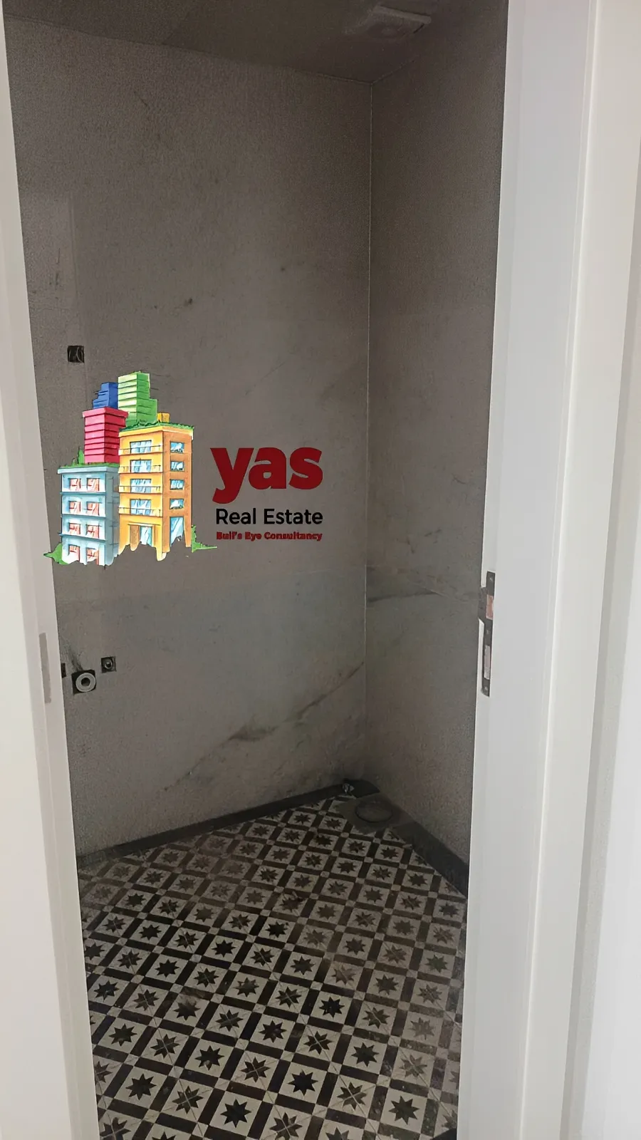 Apartment for Sale in Mazraat Yachou - 3 bed, 3 bath