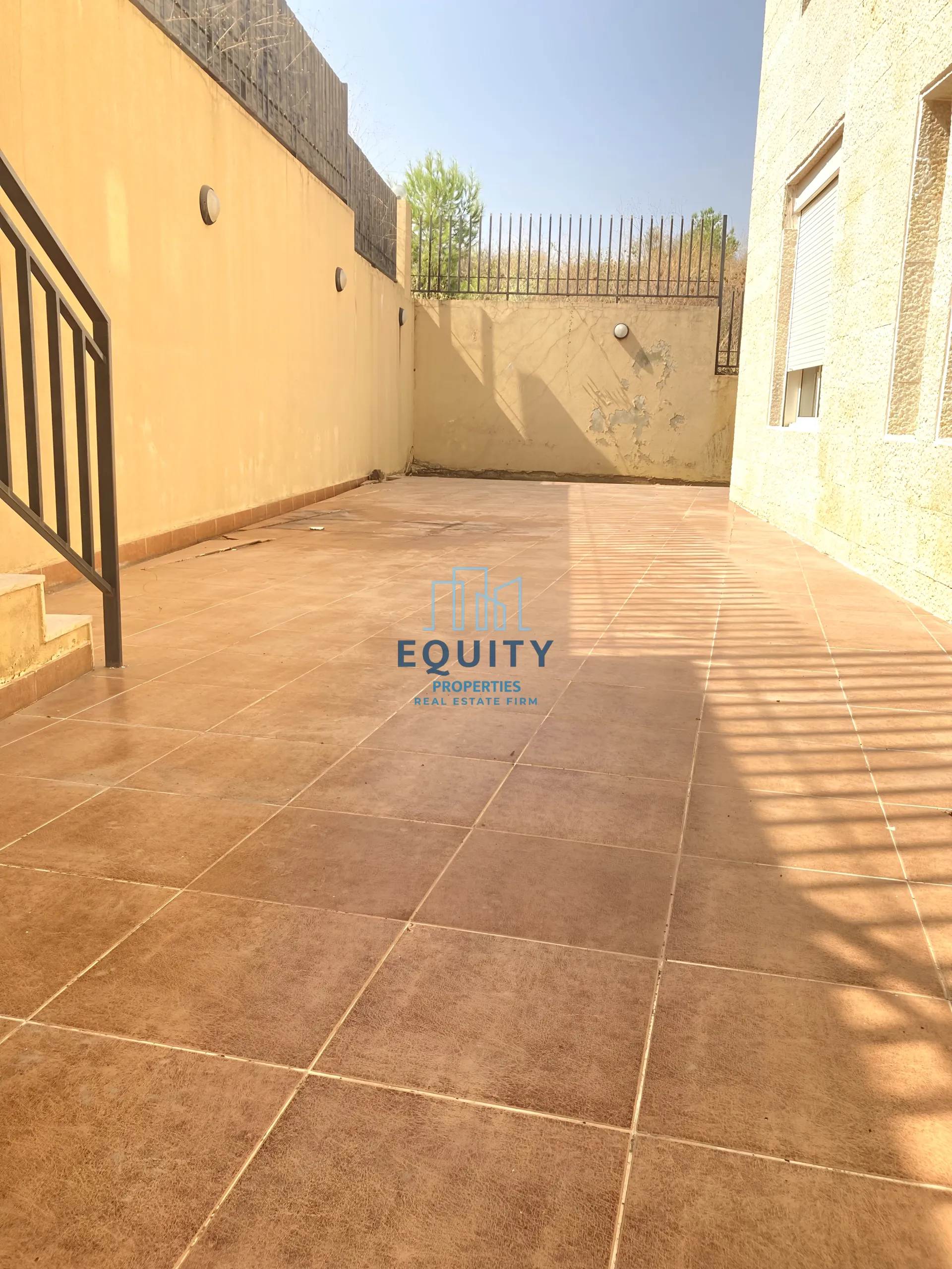 Apartment for Rent in Adma
