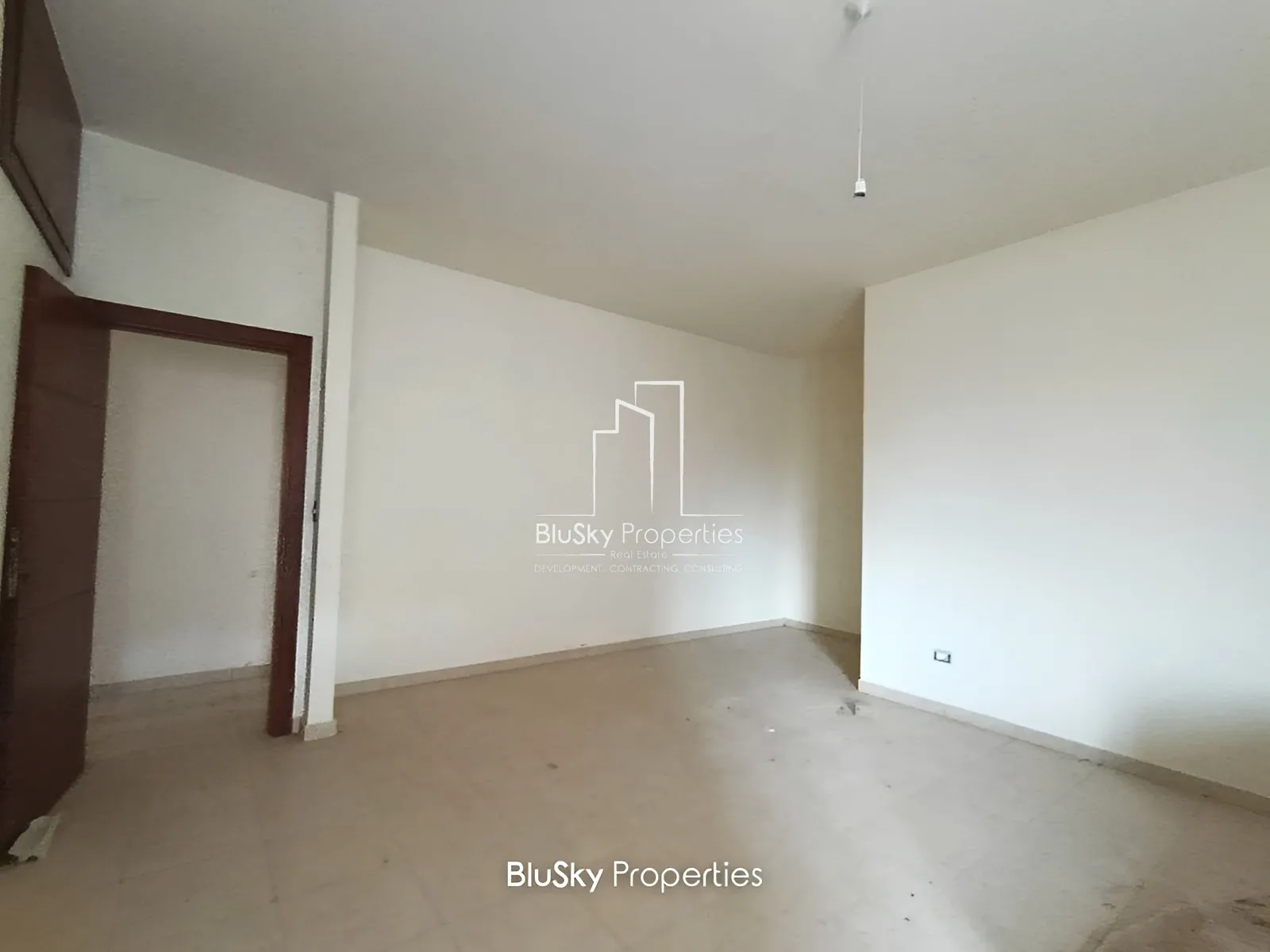 Apartment for Sale in Adma
