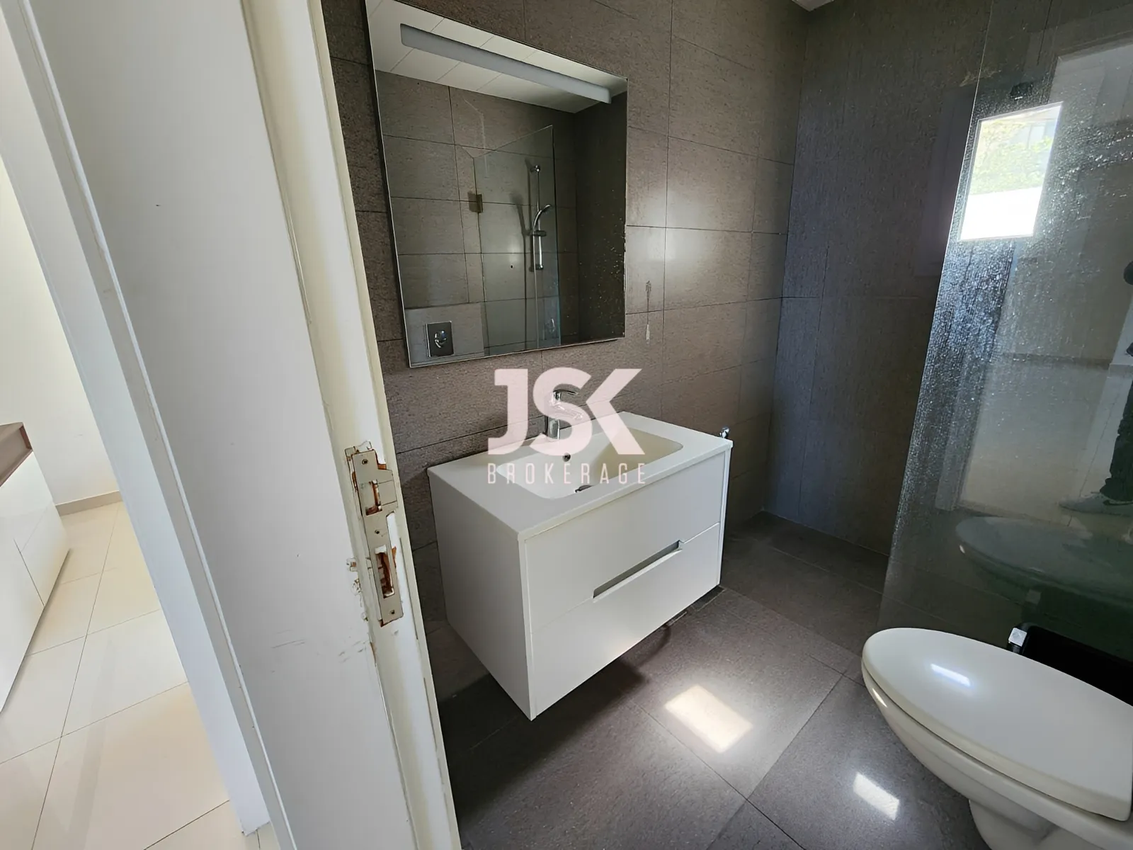 Apartment for Sale in Bsalim