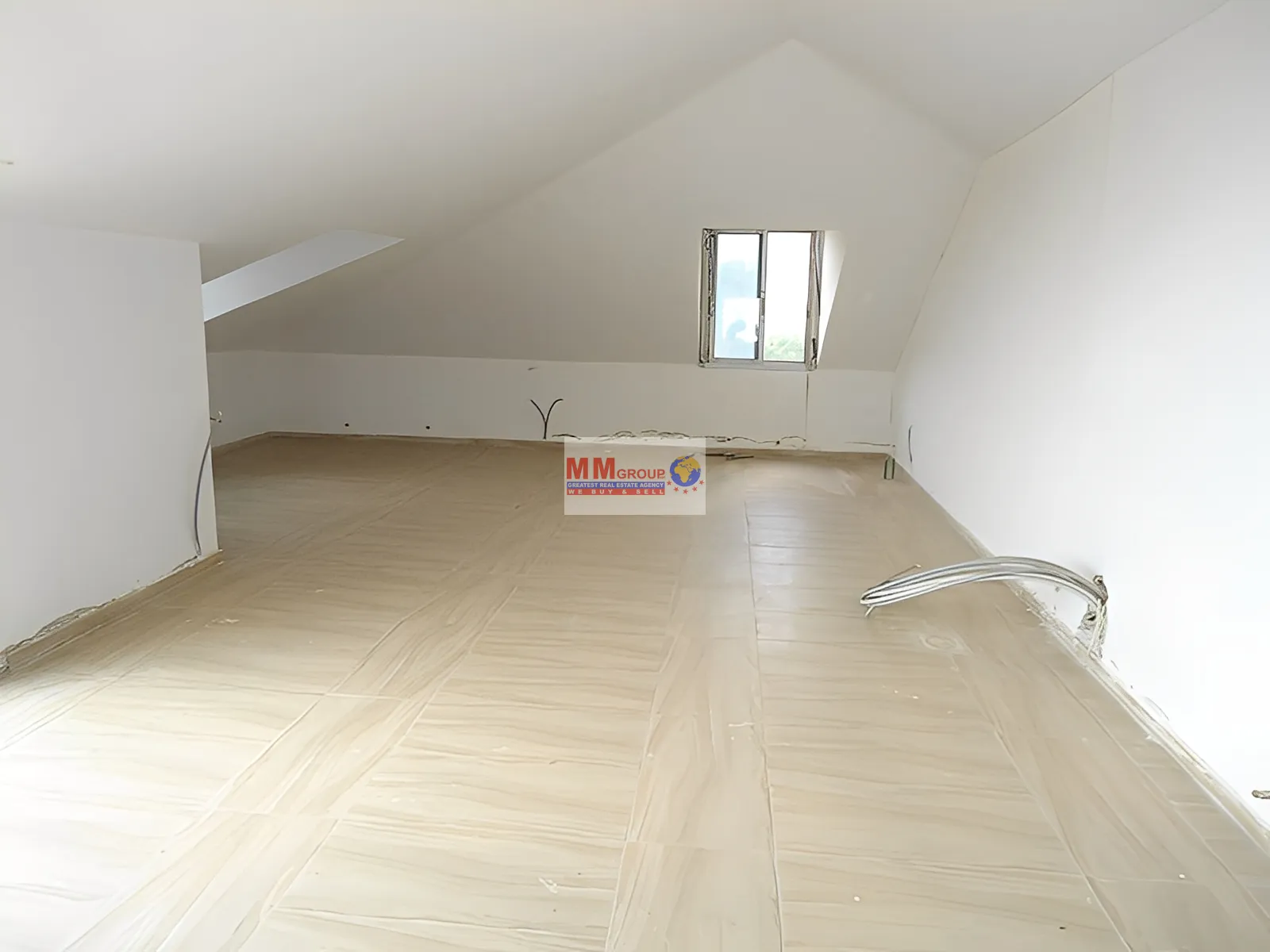 Duplex for Sale in Ain Najem