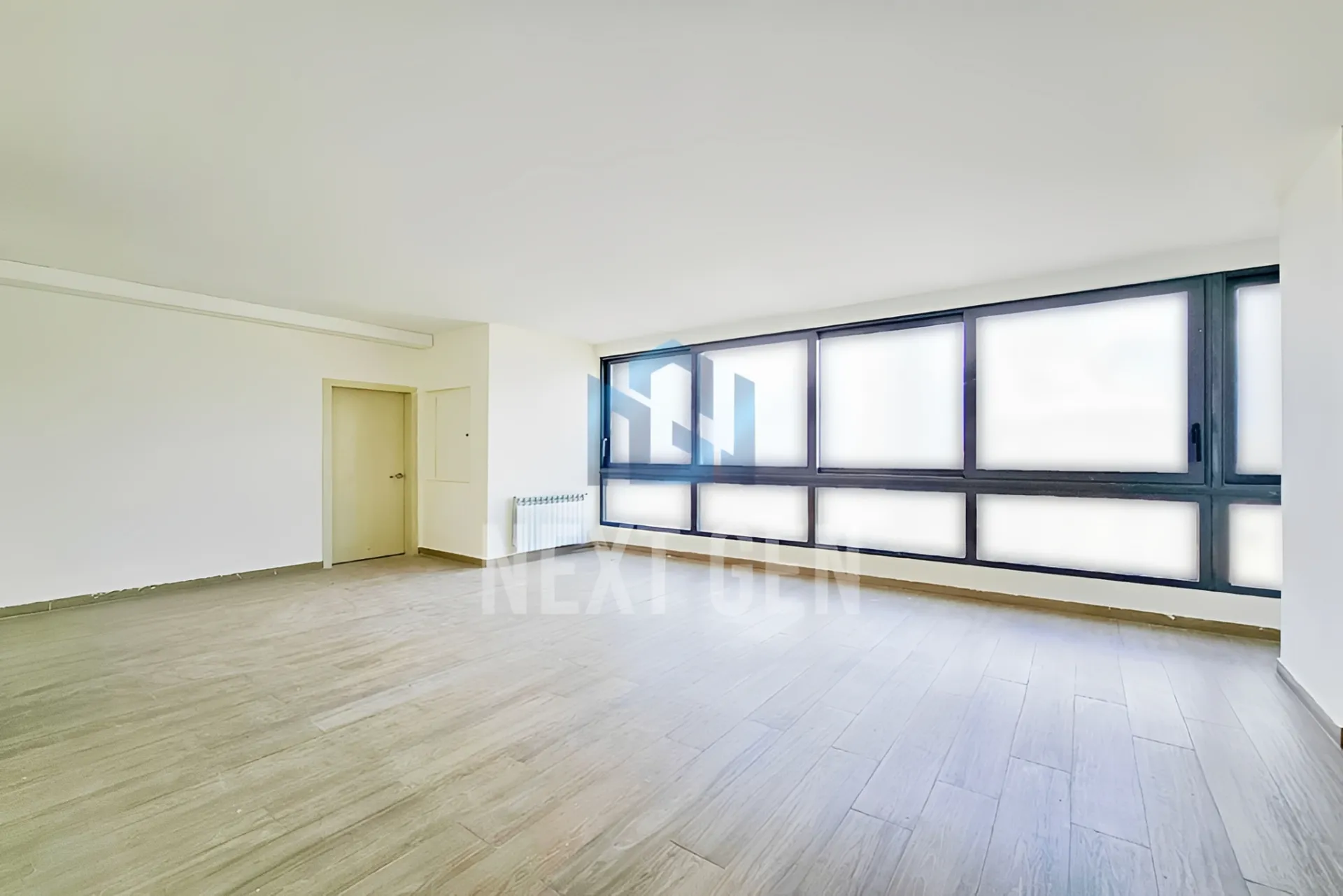 Apartment for rent in Ain Al Mraiseh, Beirut, Lebanon