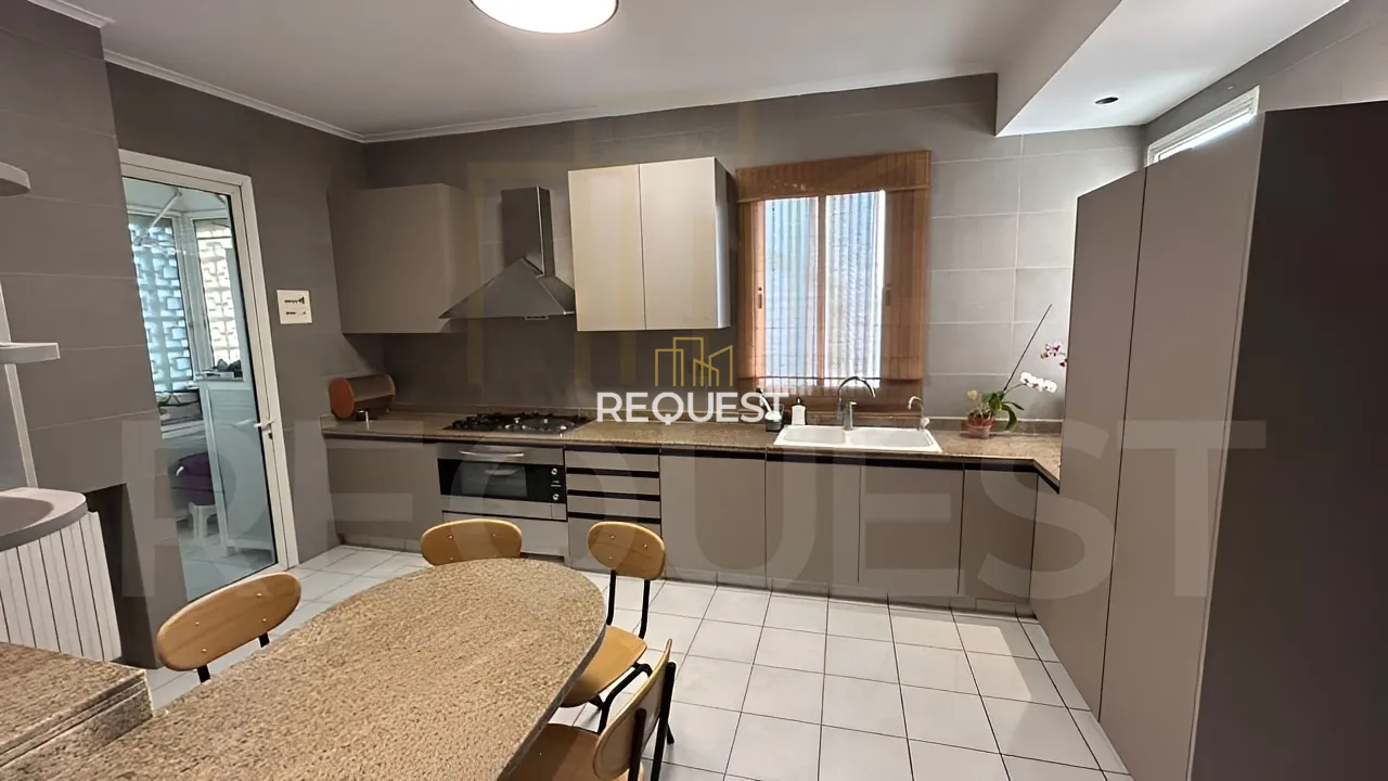 Apartment for rent in Achrafieh, beirut, lebanon