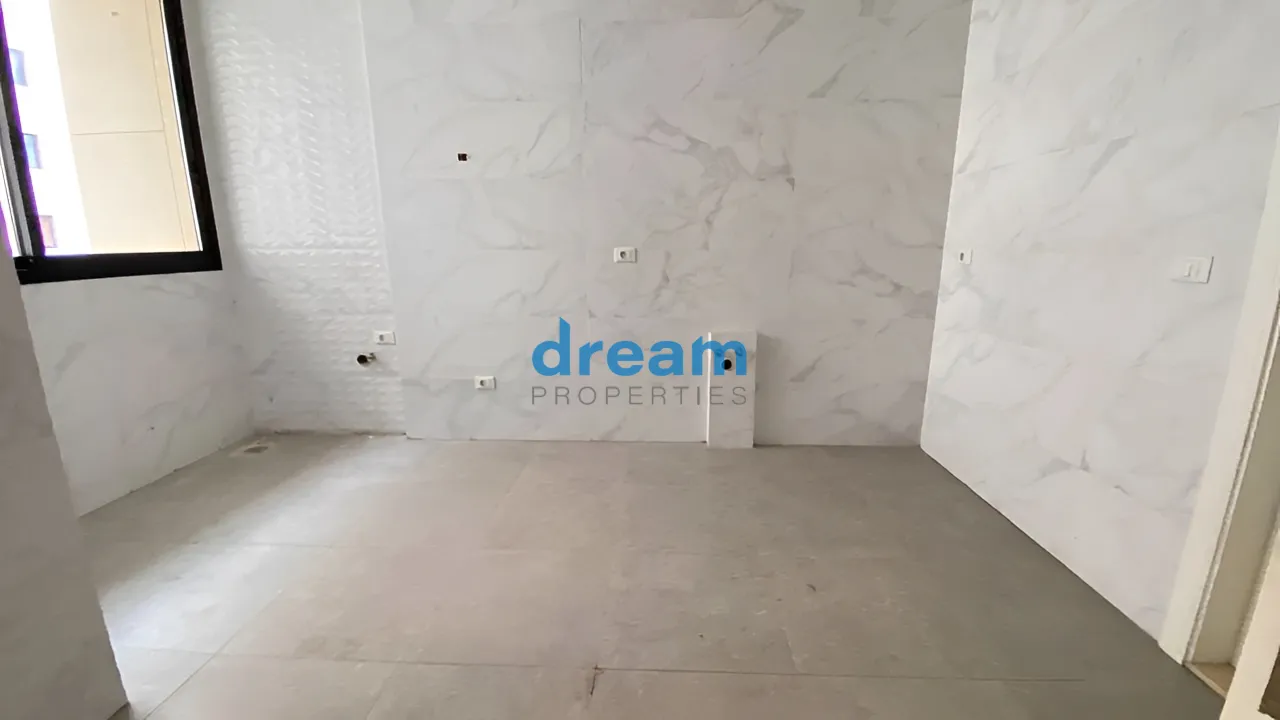 Apartment for sale in Adliyeh, Beirut, Lebanon