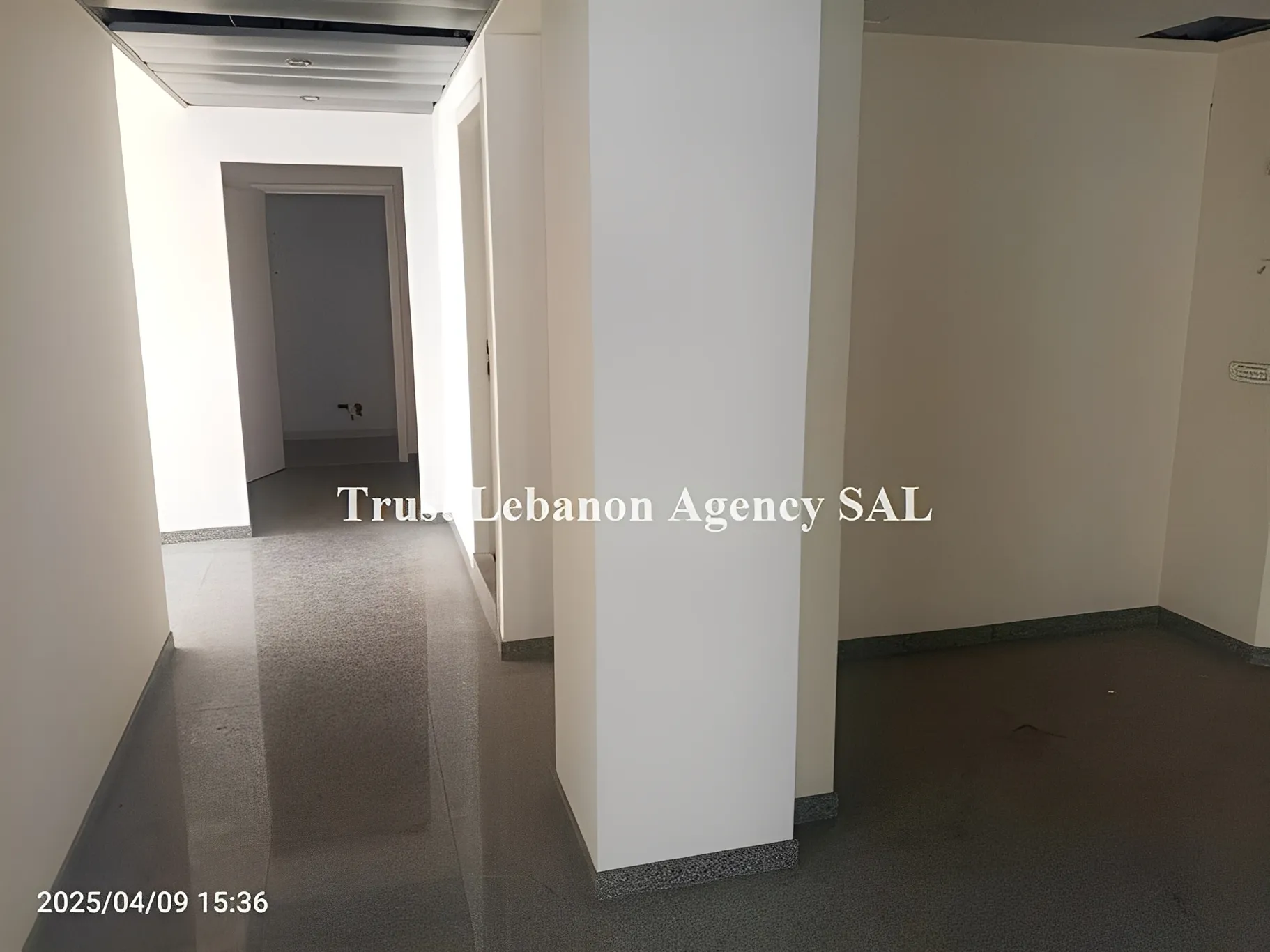 Office for rent in Beirut, Mina El Hosn