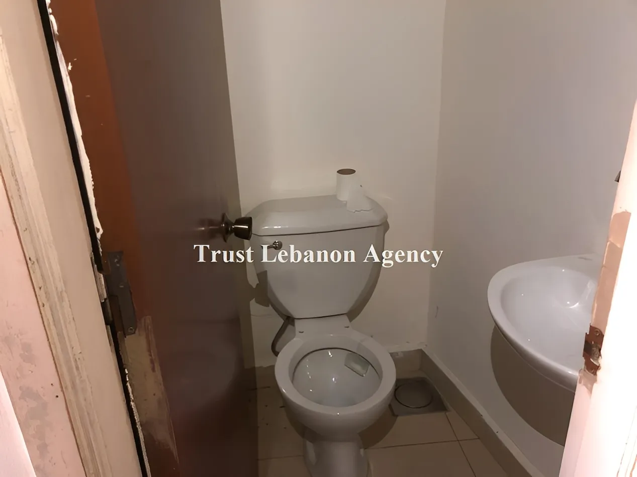 Shop for rent in Keserwan, Ajaltoun