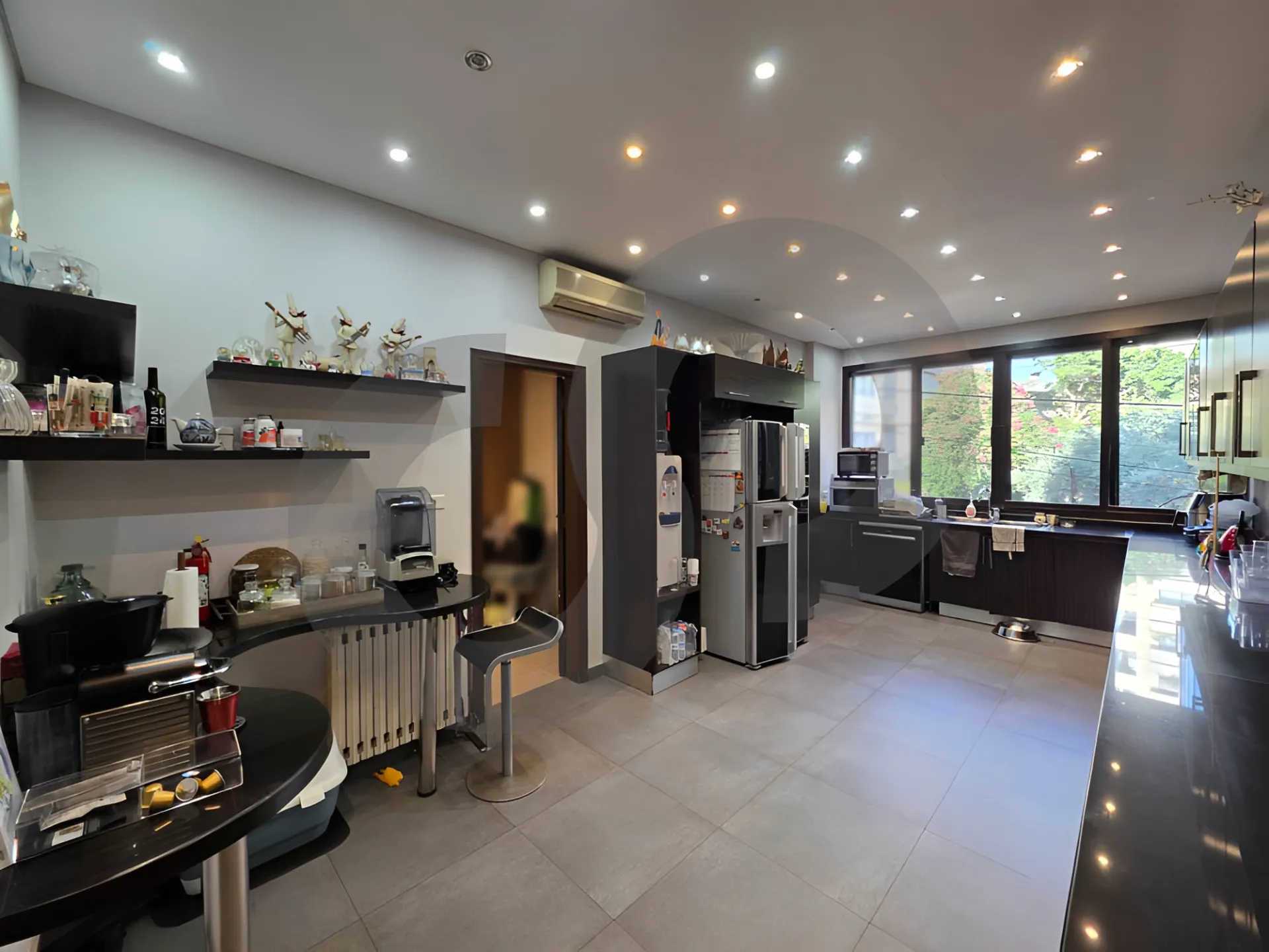 Apartment for Sale in Mar Takla - 4 bed, 5 bath