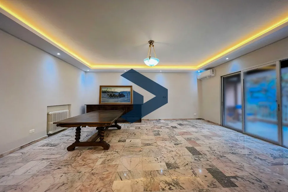 Apartment for rent in Achrafieh, Beirut, Lebanon - 3 bed, 4 bath