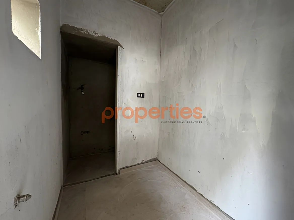 Apartment for Sale in Ain Aar
