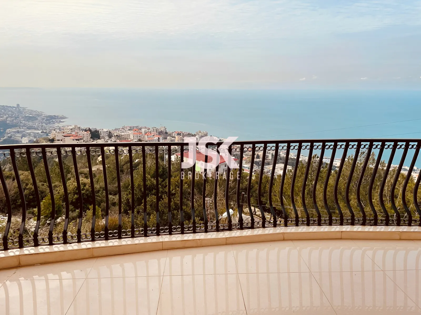 Apartment for Sale in Halat