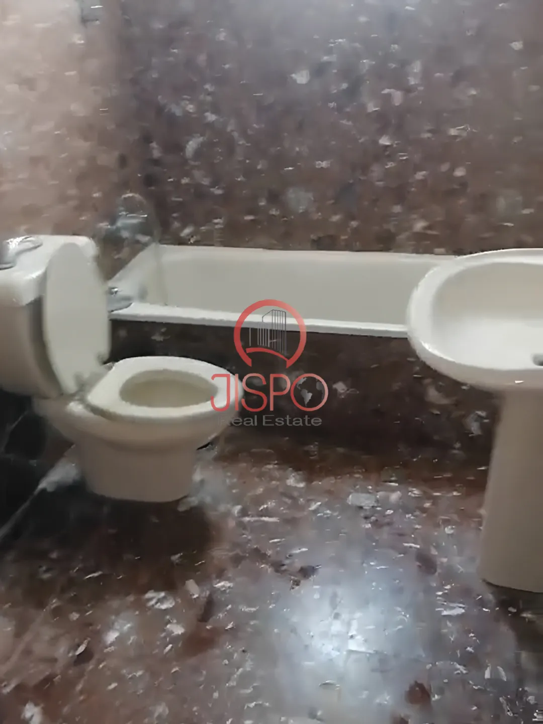 Apartment for Sale in Beknaya Rd - 3 bed, 3 bath