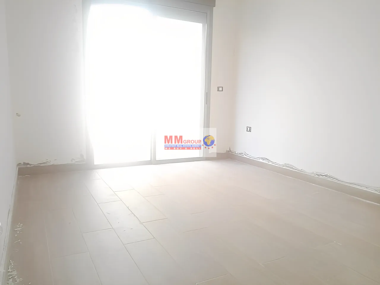 Apartment for Sale in Al Oyoun