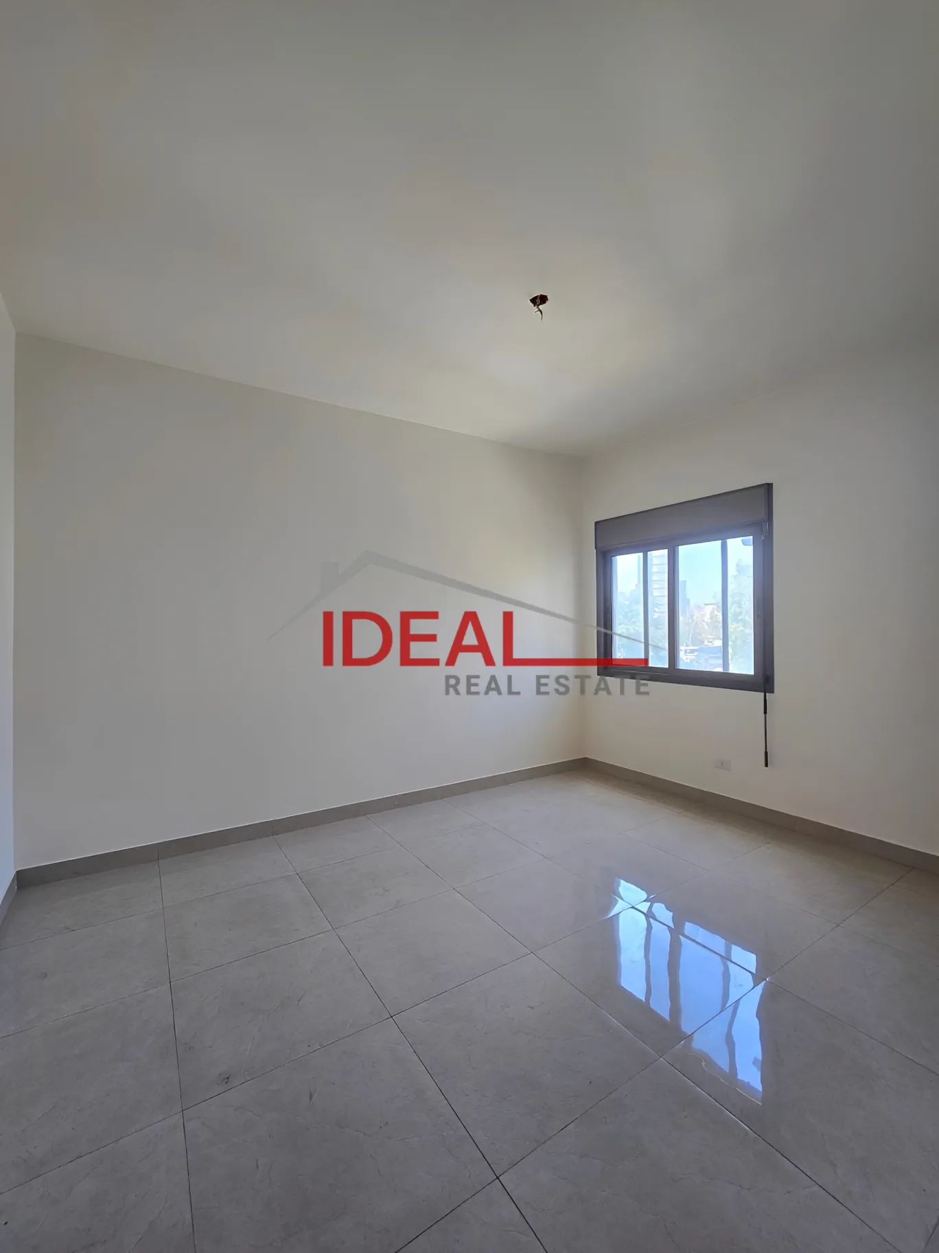 Apartment for sale in Ain El Remmaneh, Lebanon - 3 bed, 3 bath