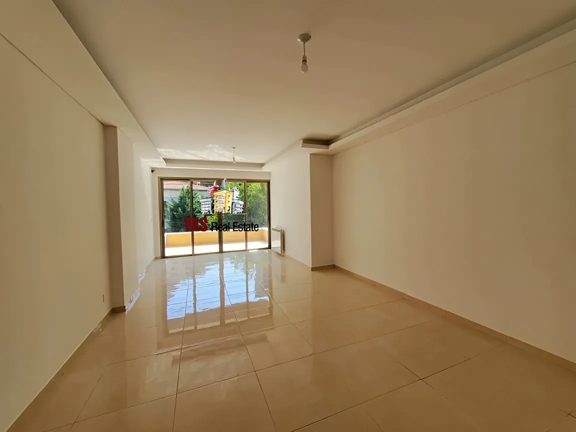 Apartment for Sale in Ballouneh - 3 bed, 3 bath