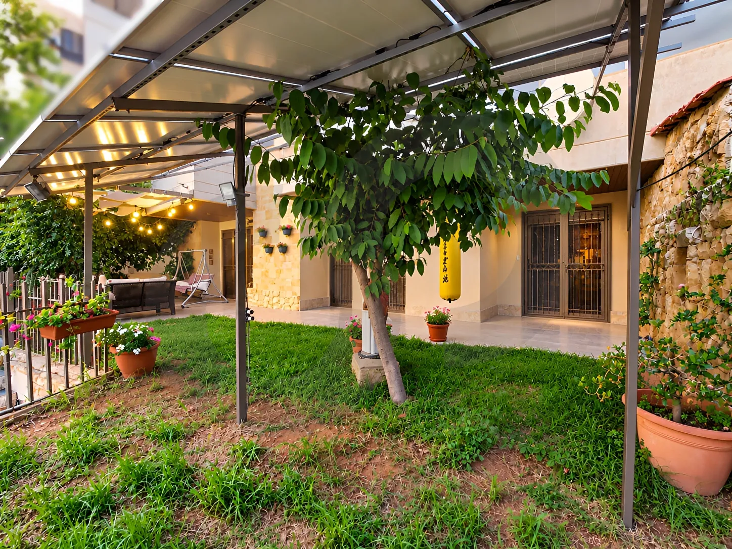 Building for Sale in Daychounieh
