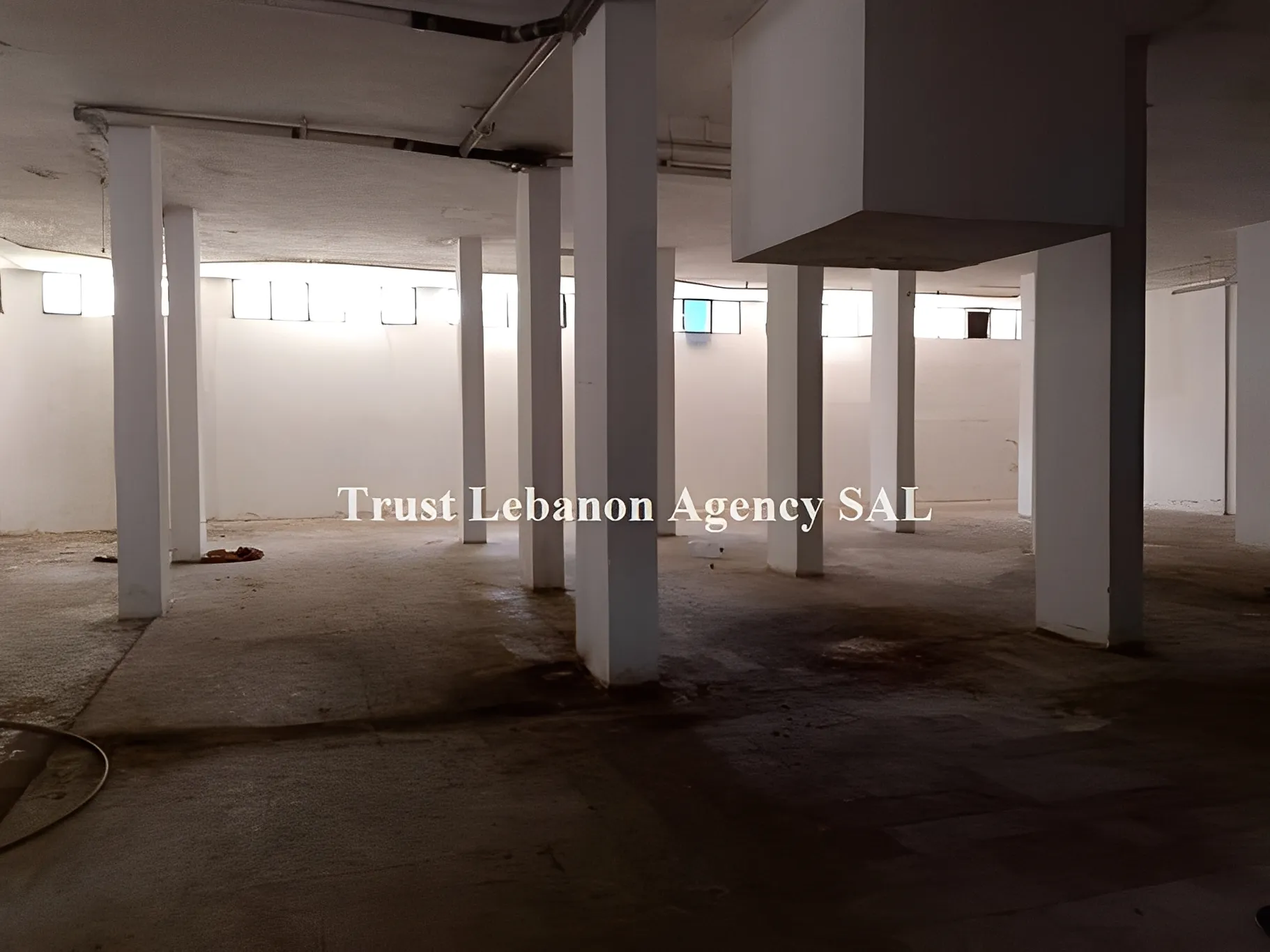 Warehouse for sale in Sabtiyeh