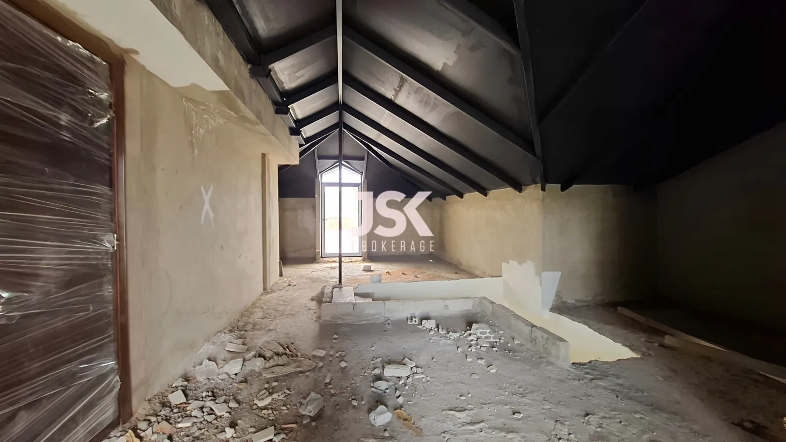 Duplex for Sale in Halat