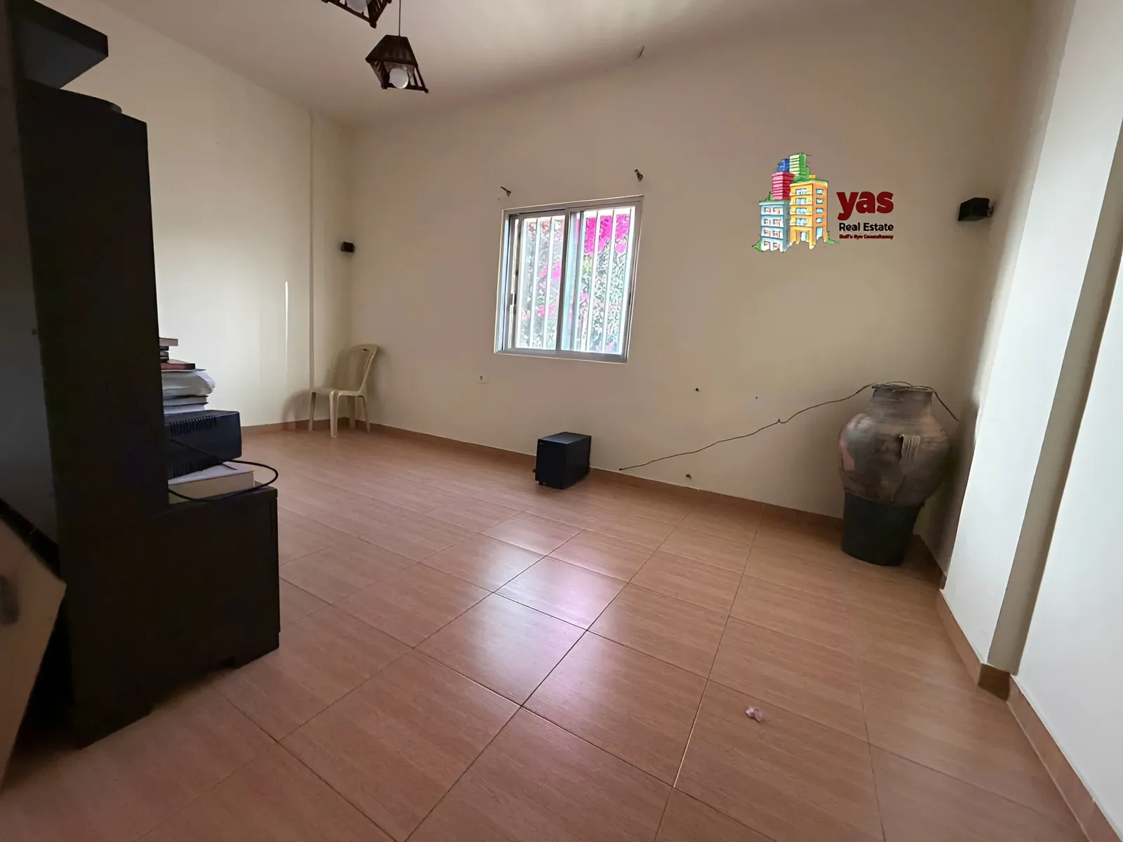 Apartment for Sale in Ain El Rihaneh - 3 bed, 2 bath