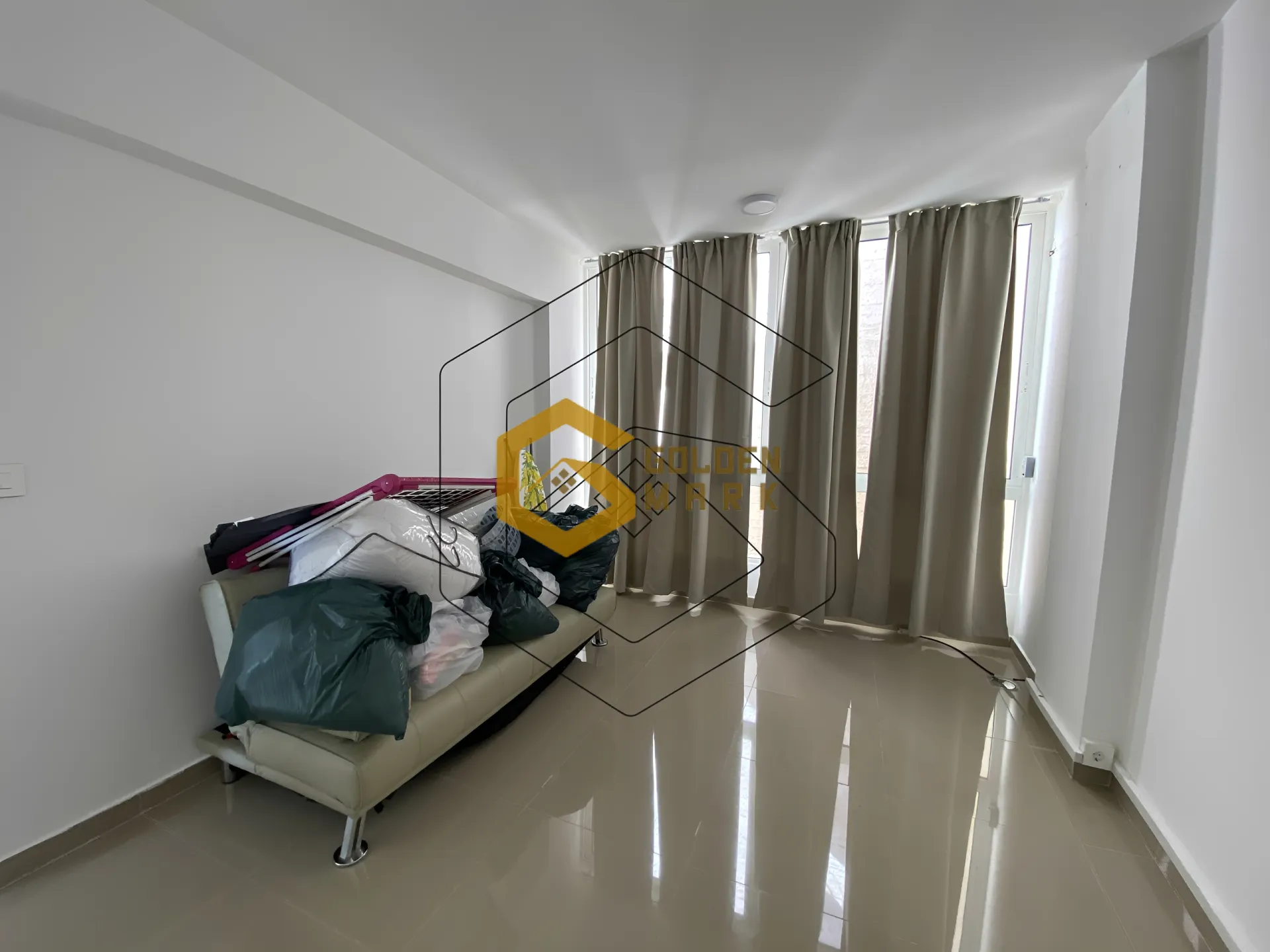 Duplex for Sale in Blat