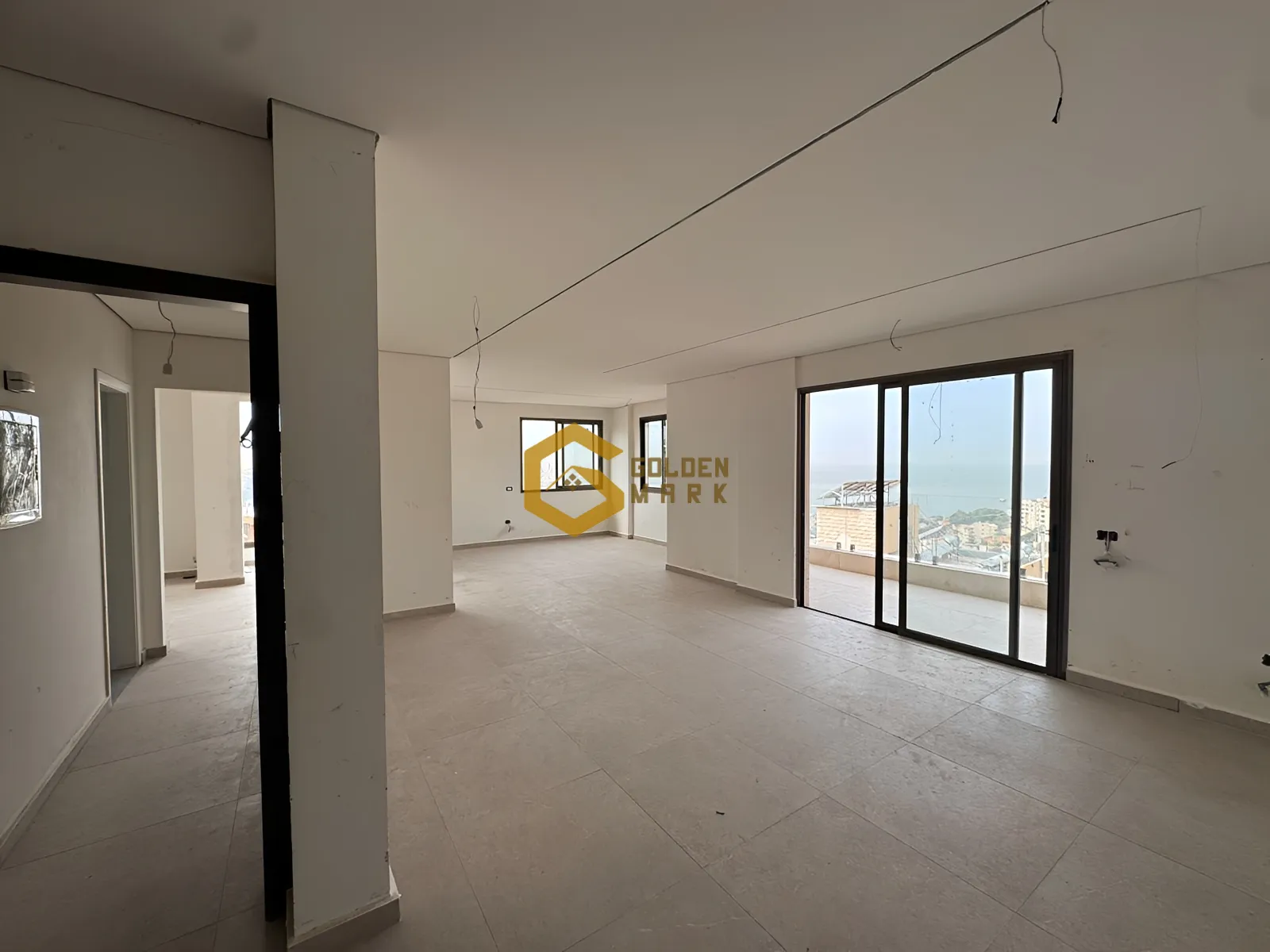 Apartment for Sale in Rabweh, Metn - 3 bed, 3 bath