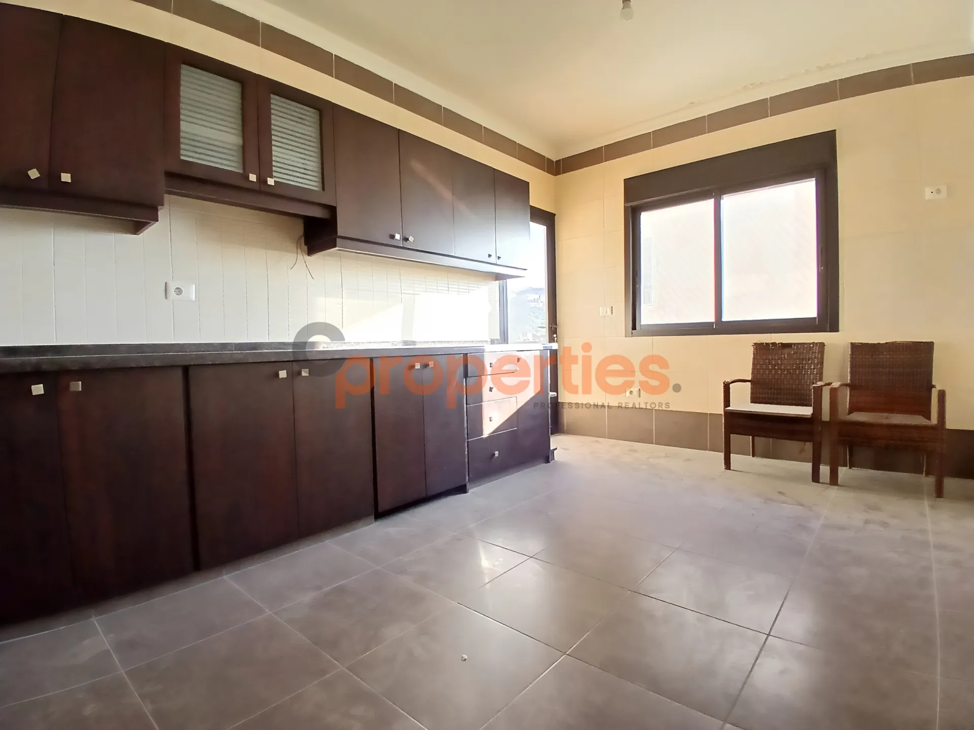 Apartment for Sale in Qennabet Broummana