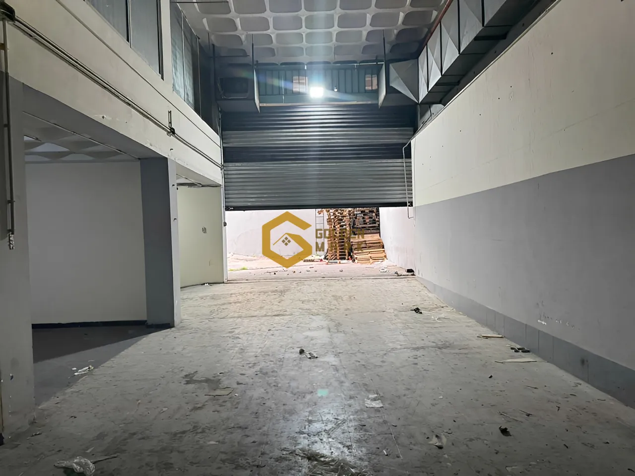 Warehouse for rent in Dbayeh