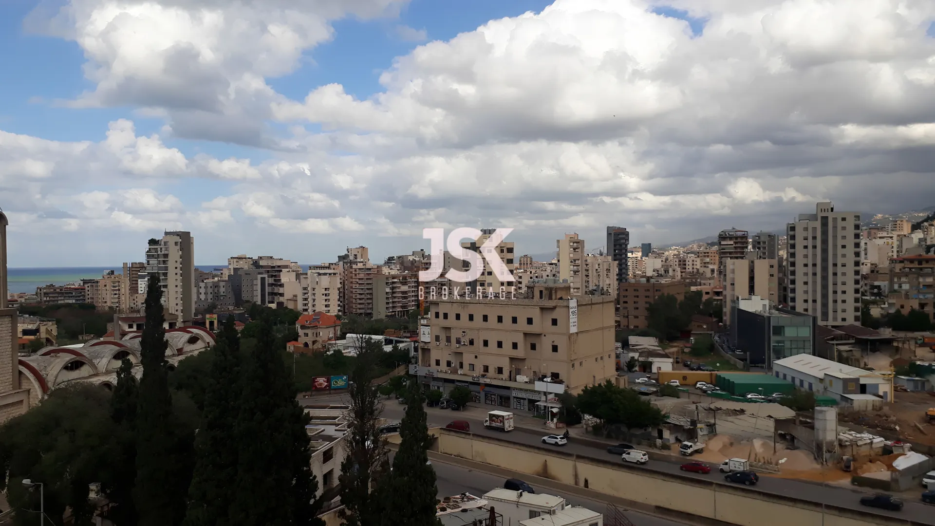 Office for Rent in Jdeideh
