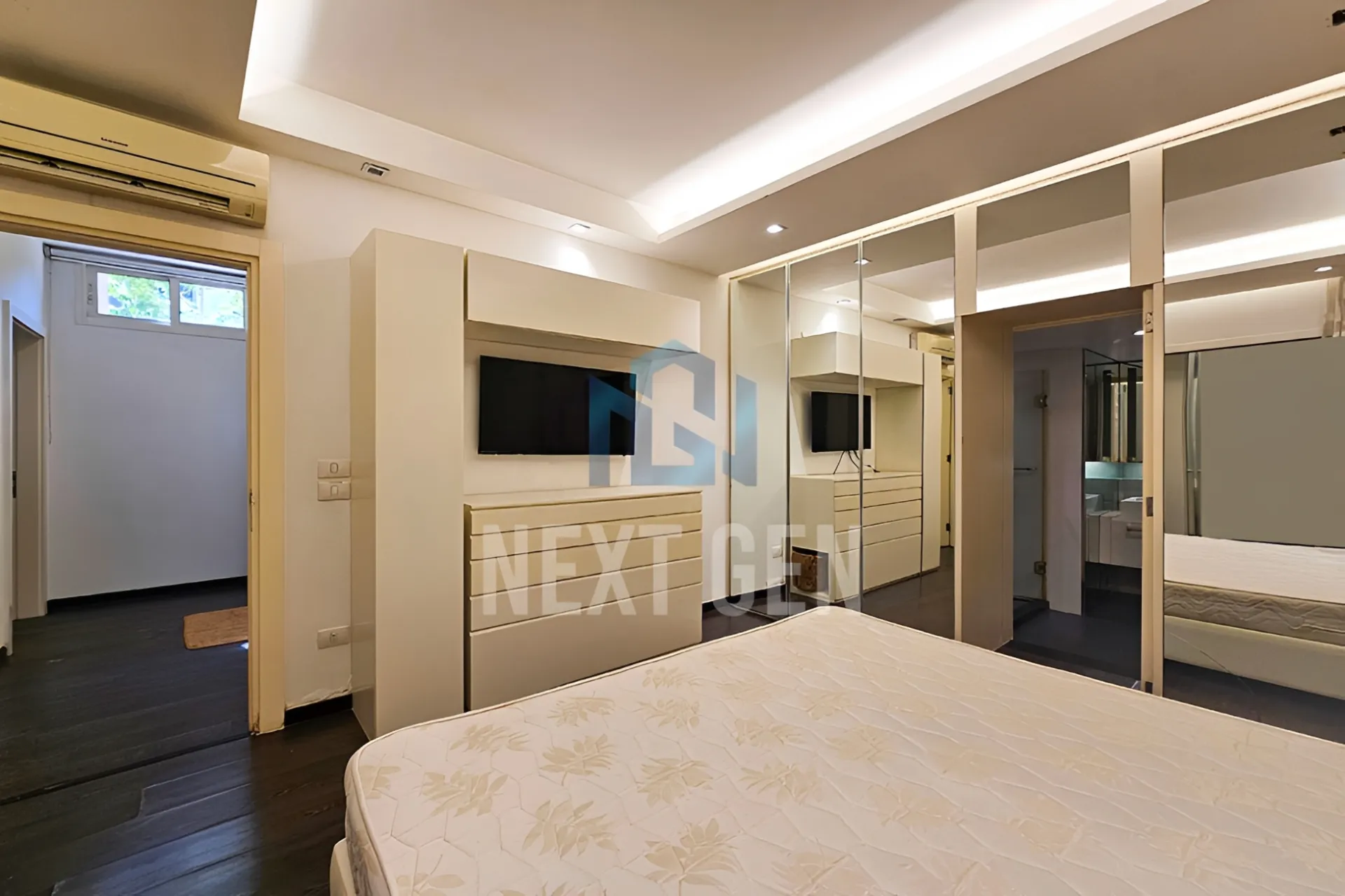 Apartment for rent in Ain Al Mraiseh, Beirut, Lebanon
