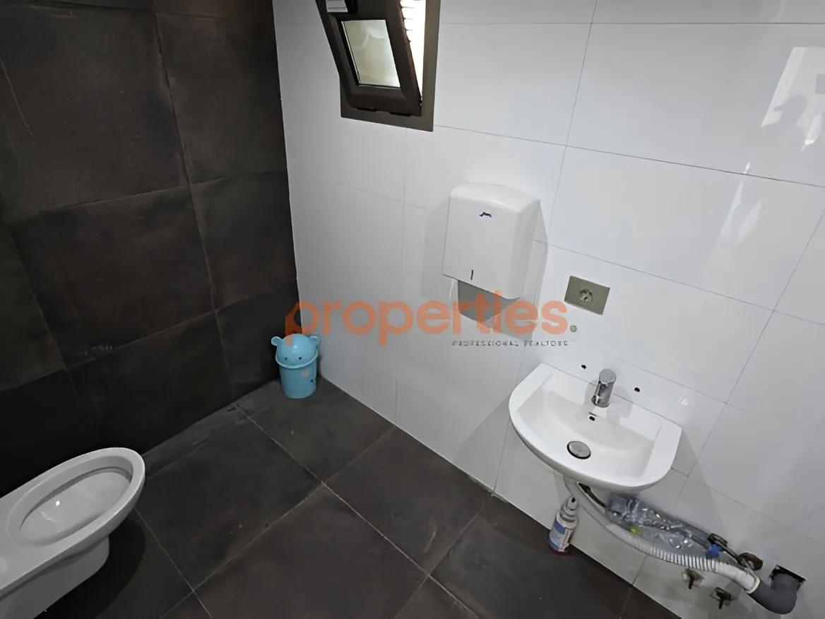 Office for Rent in Sin El Fil