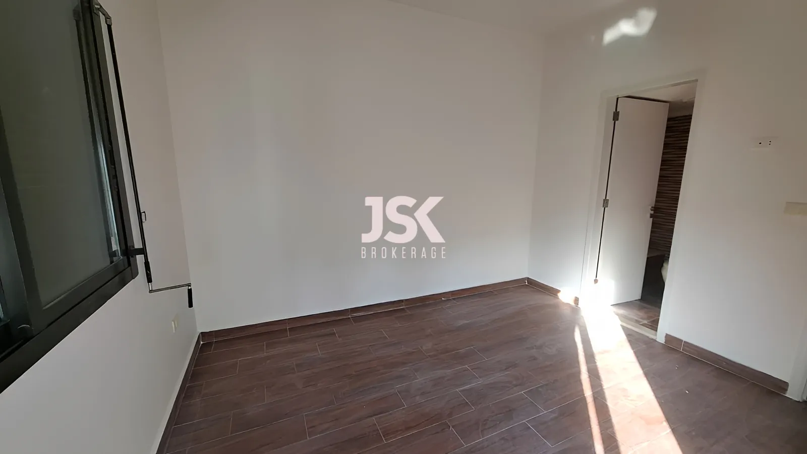 Apartment for Sale in Dekwaneh