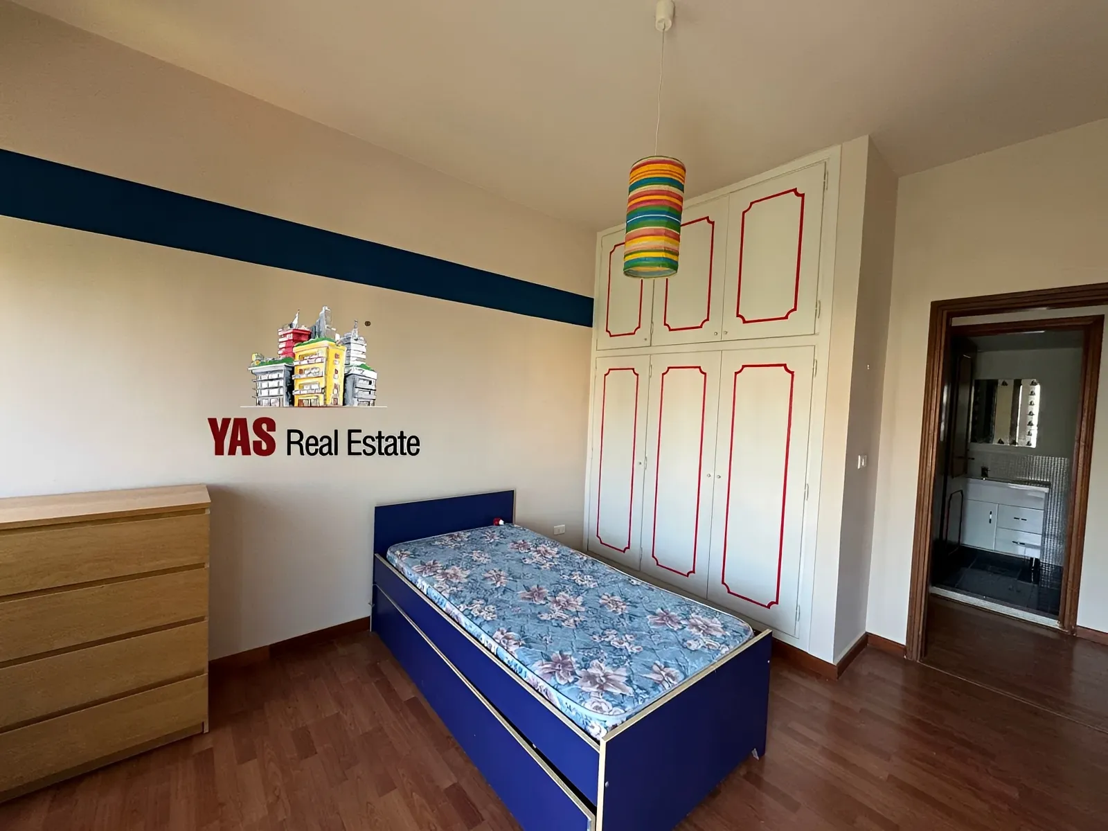 Apartment for Sale in Ballouneh