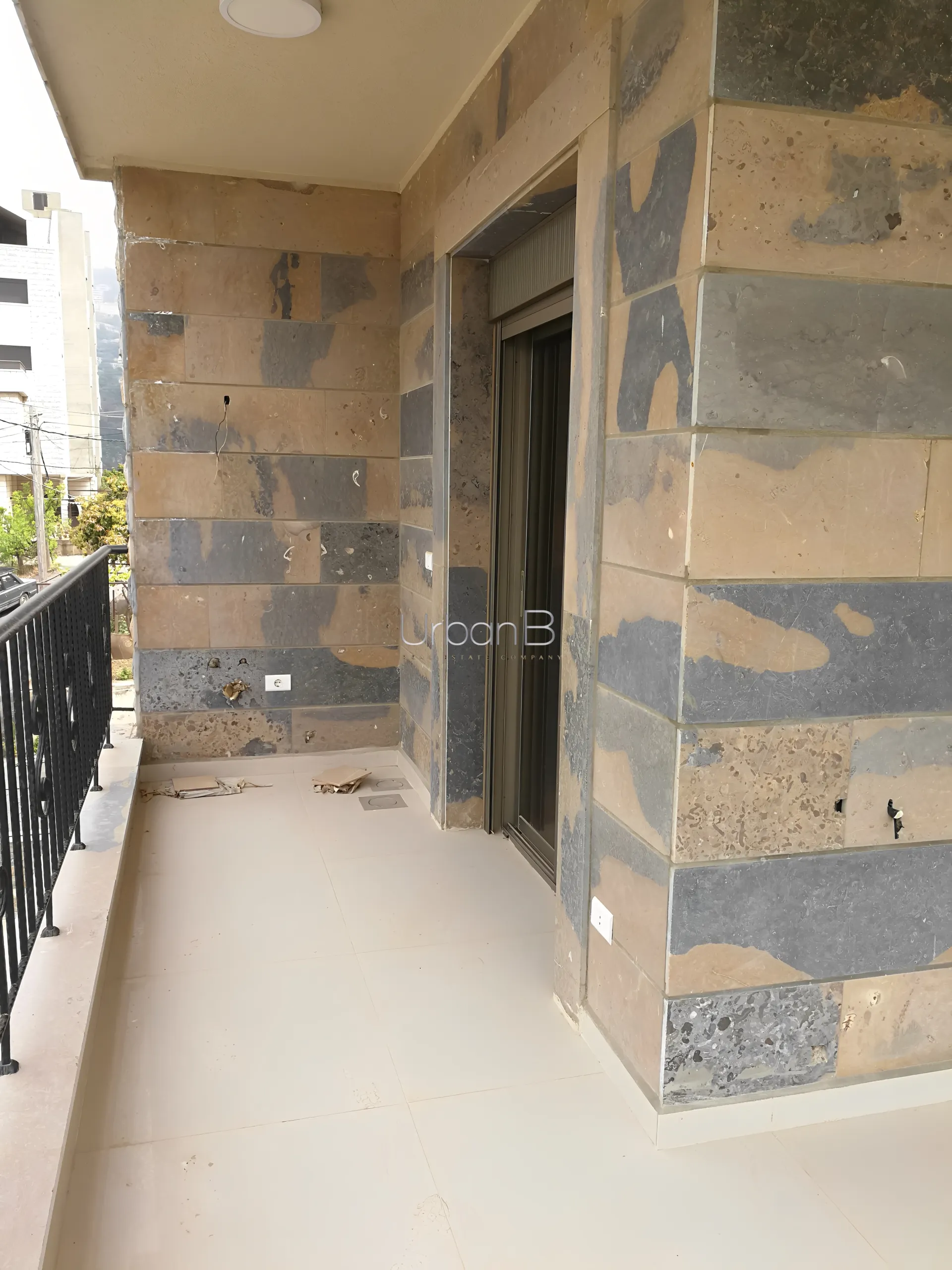 Duplex in Qornet el hamra, lebanon