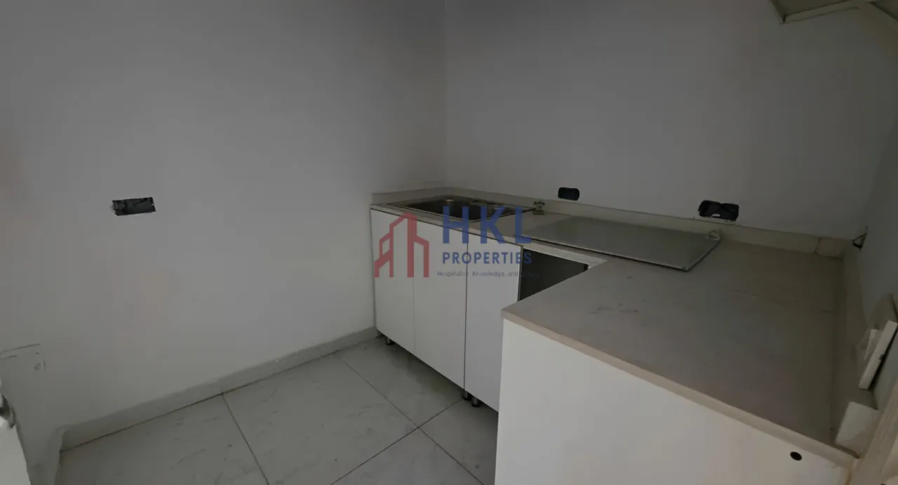 Office for rent in Clemenceau