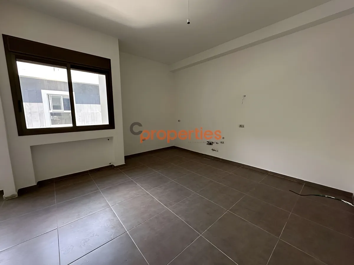 Apartment for Sale in Mtaileb
