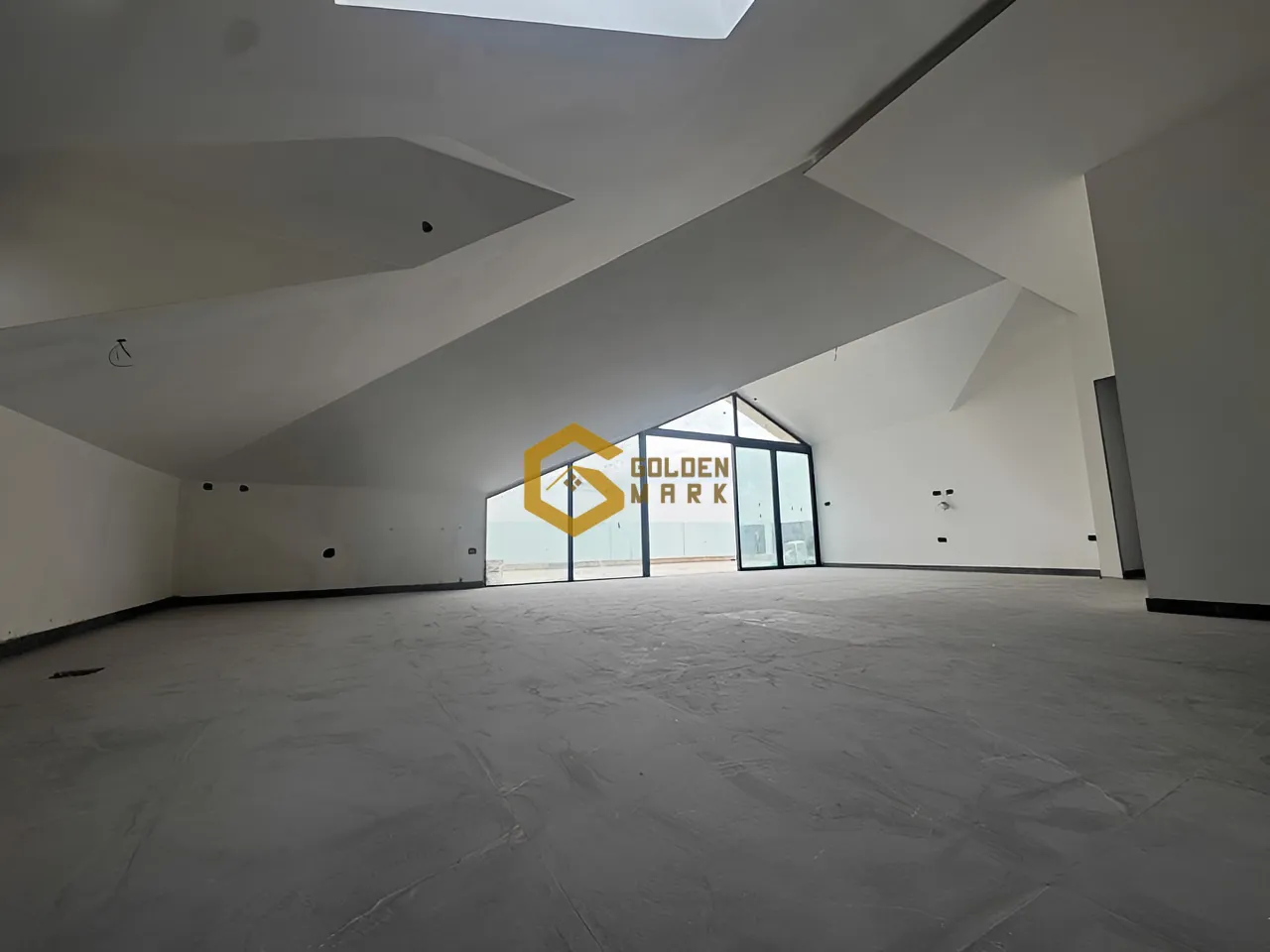 Duplex for Sale in Bsalim - 4 bed, 4 bath