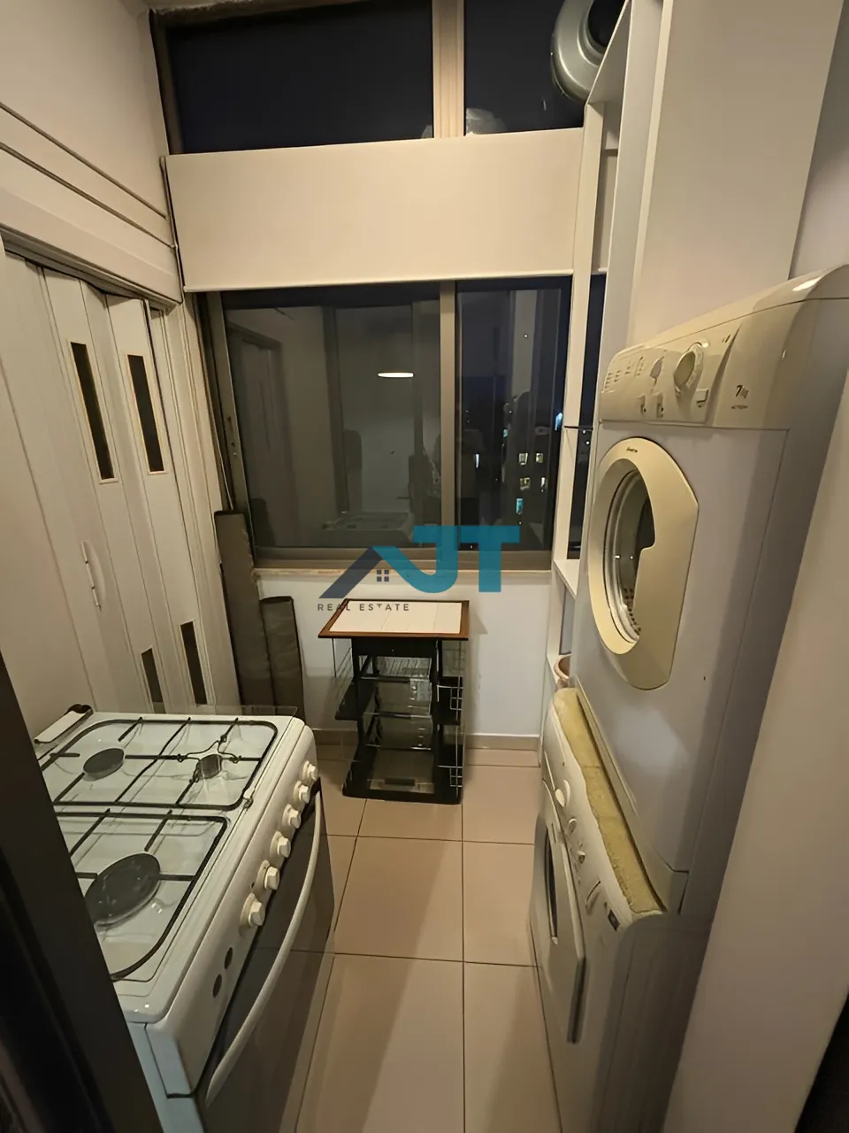 Apartment for Rent  in Caree d'or, achrafieh