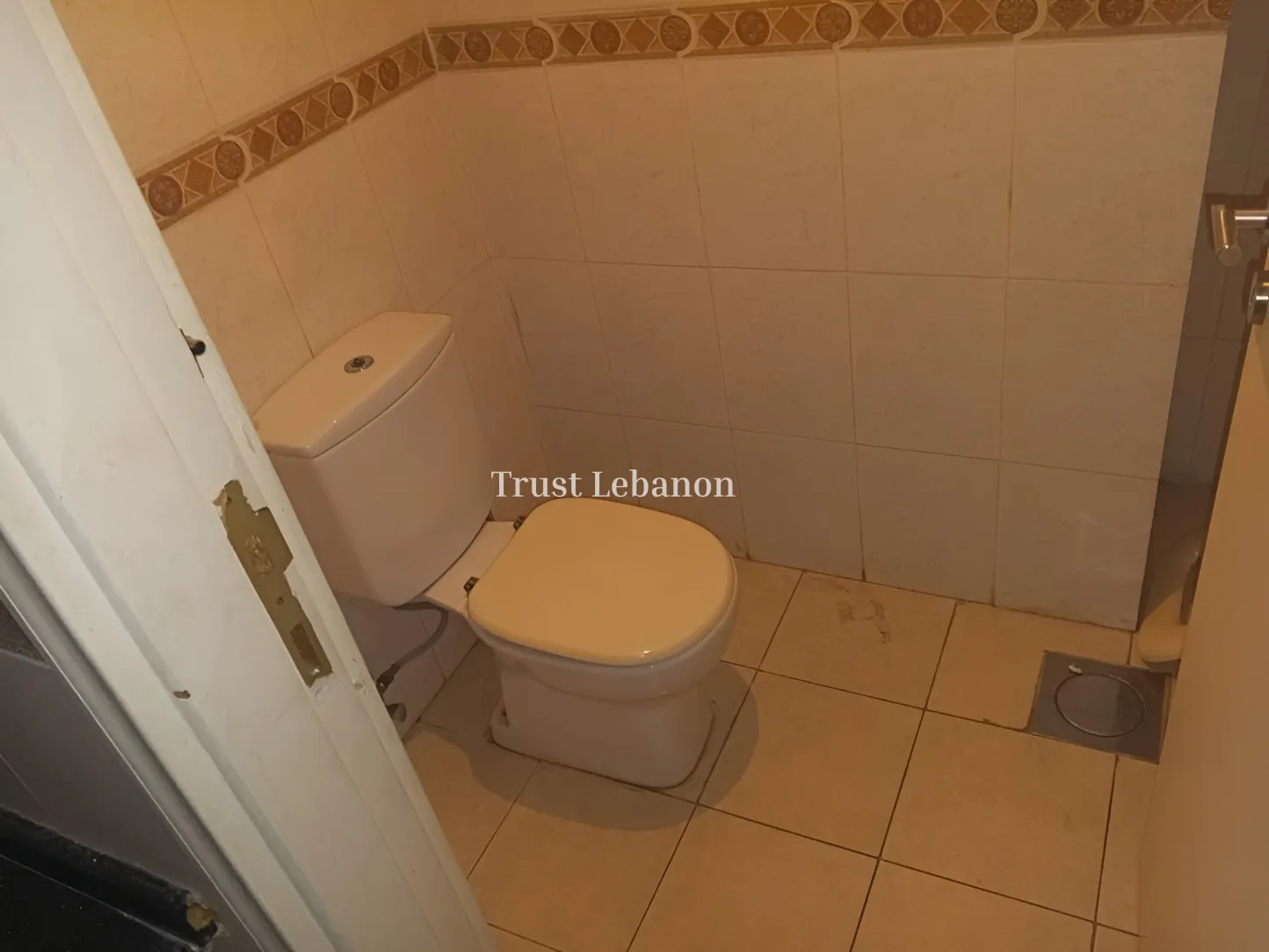 Office for rent in Baouchriyeh, Lebanon