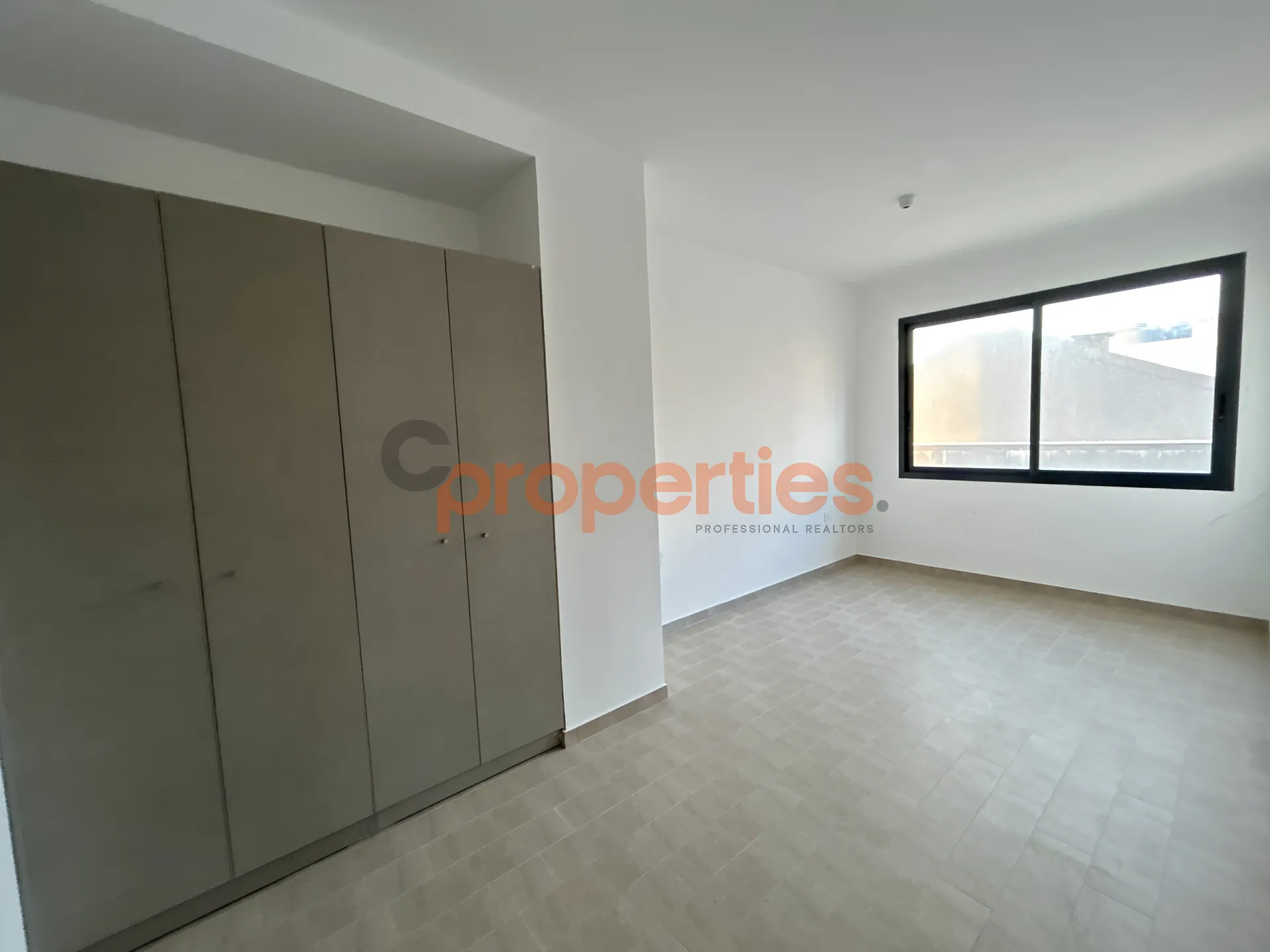 Apartment for Sale in Blat
