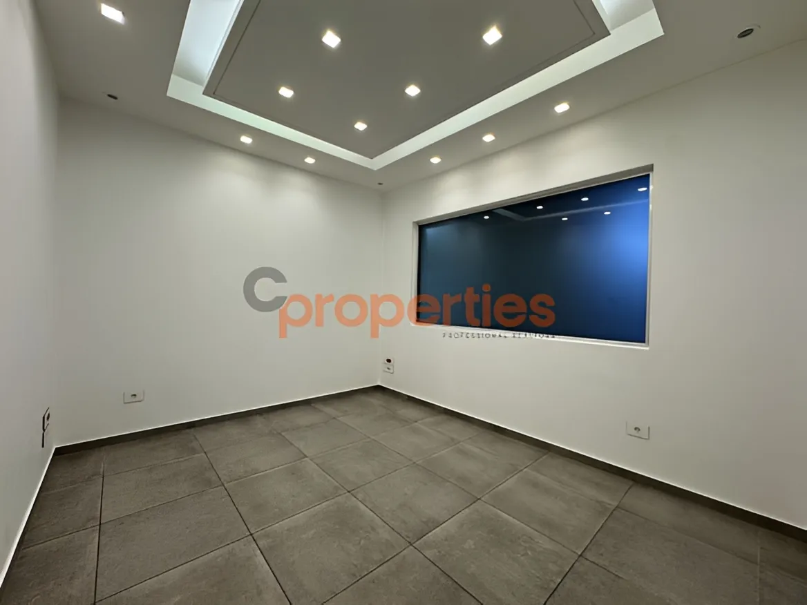Office for Rent in Horch Tabet
