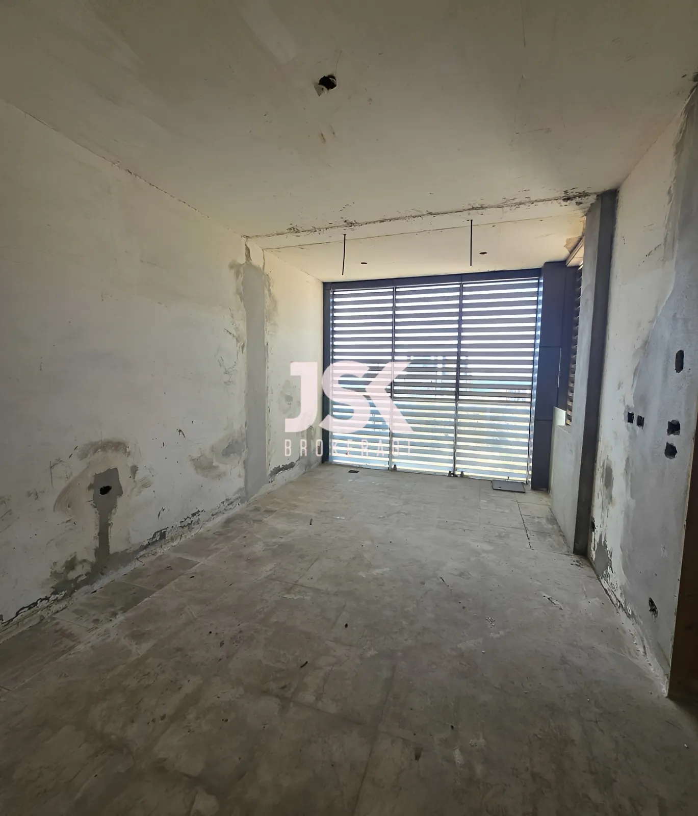 Loft for Sale in Ras