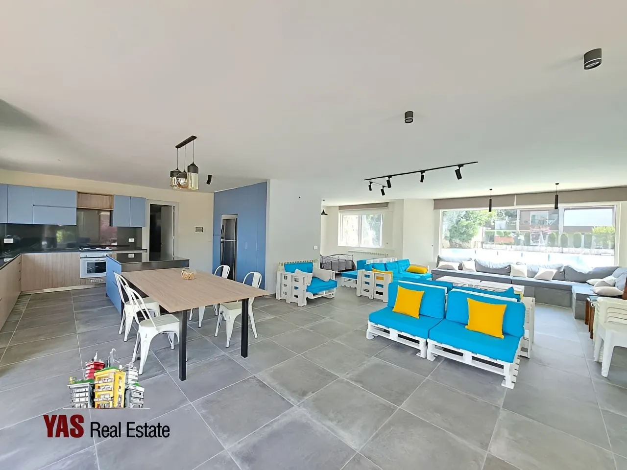 Chalet for rent in Faytroun