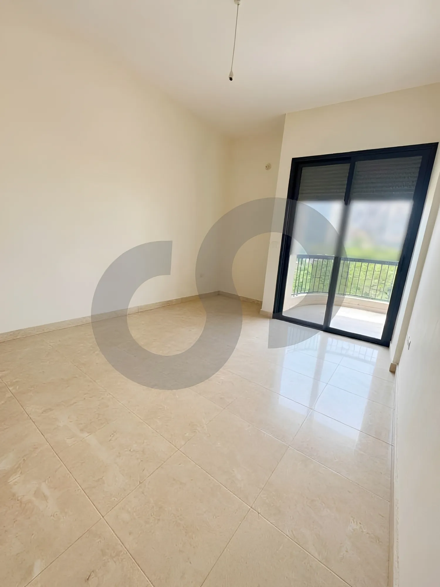 Apartment for Sale in Haret Sakher