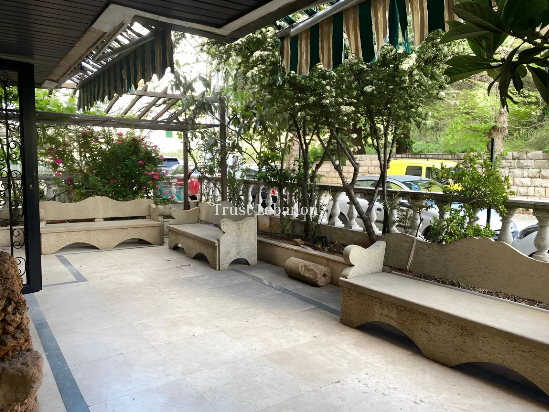 Apartment for rent in Alay, Aley, Lebanon - 3 bed, 4 bath