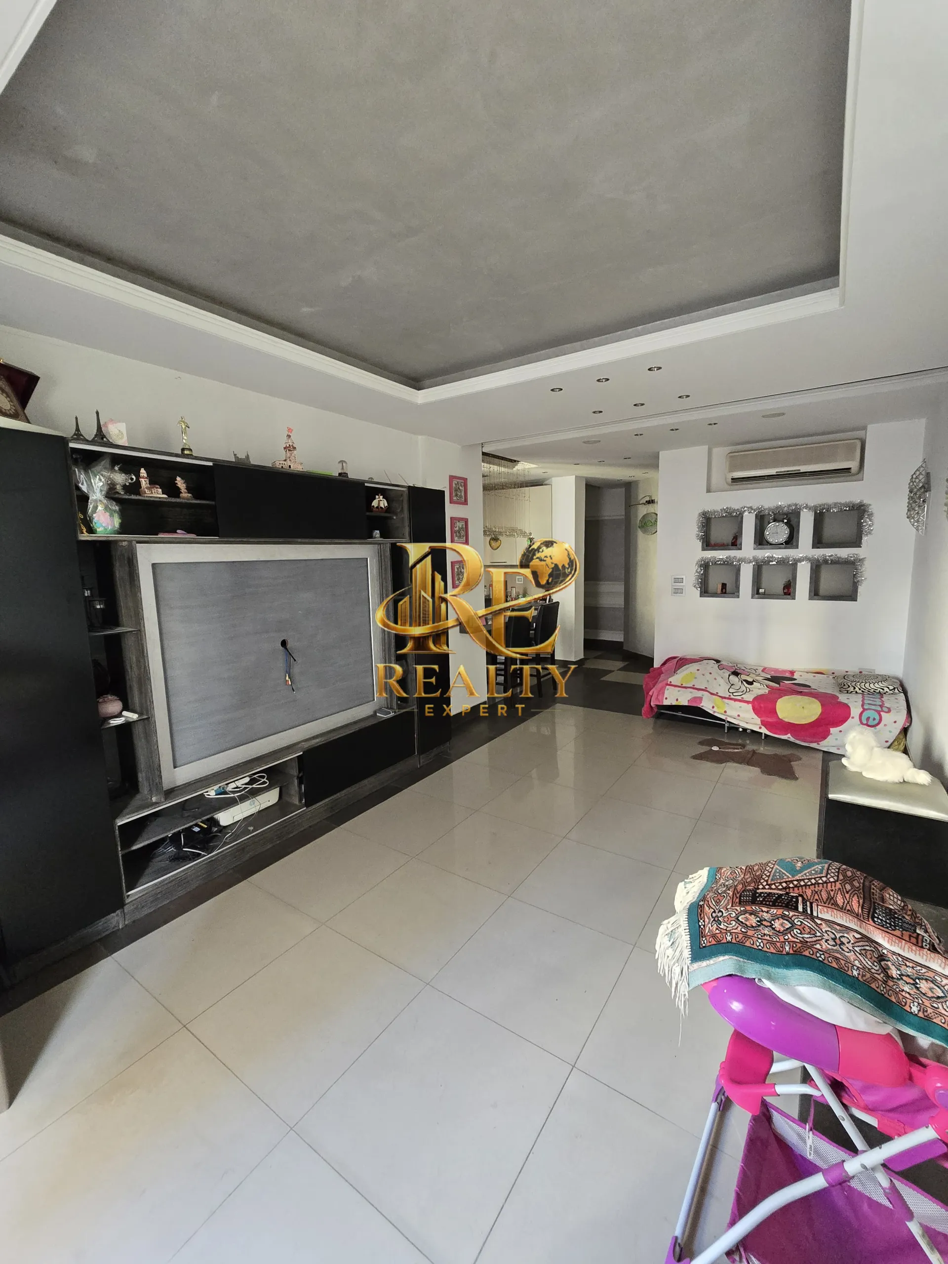 شقة for sale in بشامون، لبنان