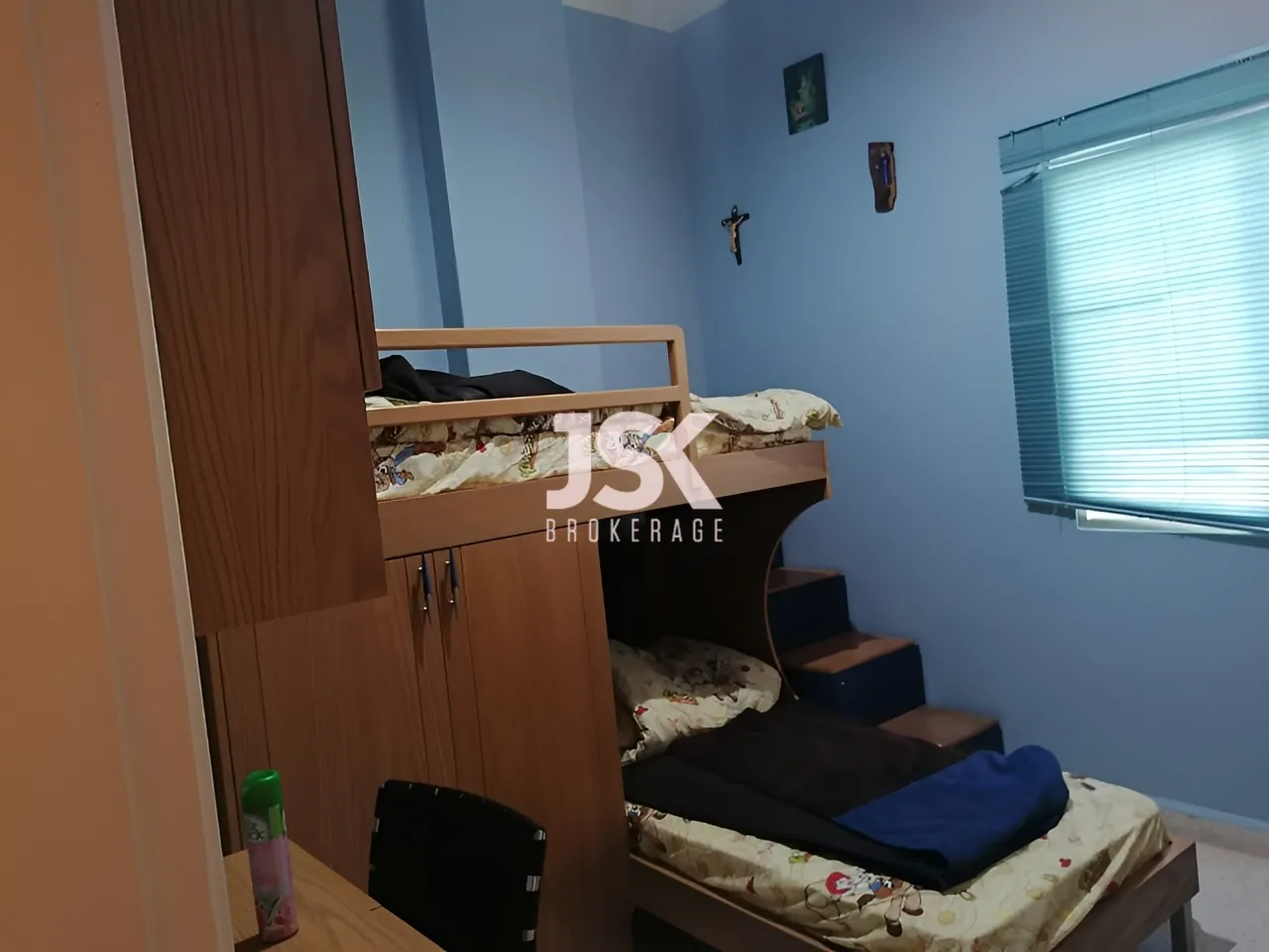 Apartment for Sale in Aamchit