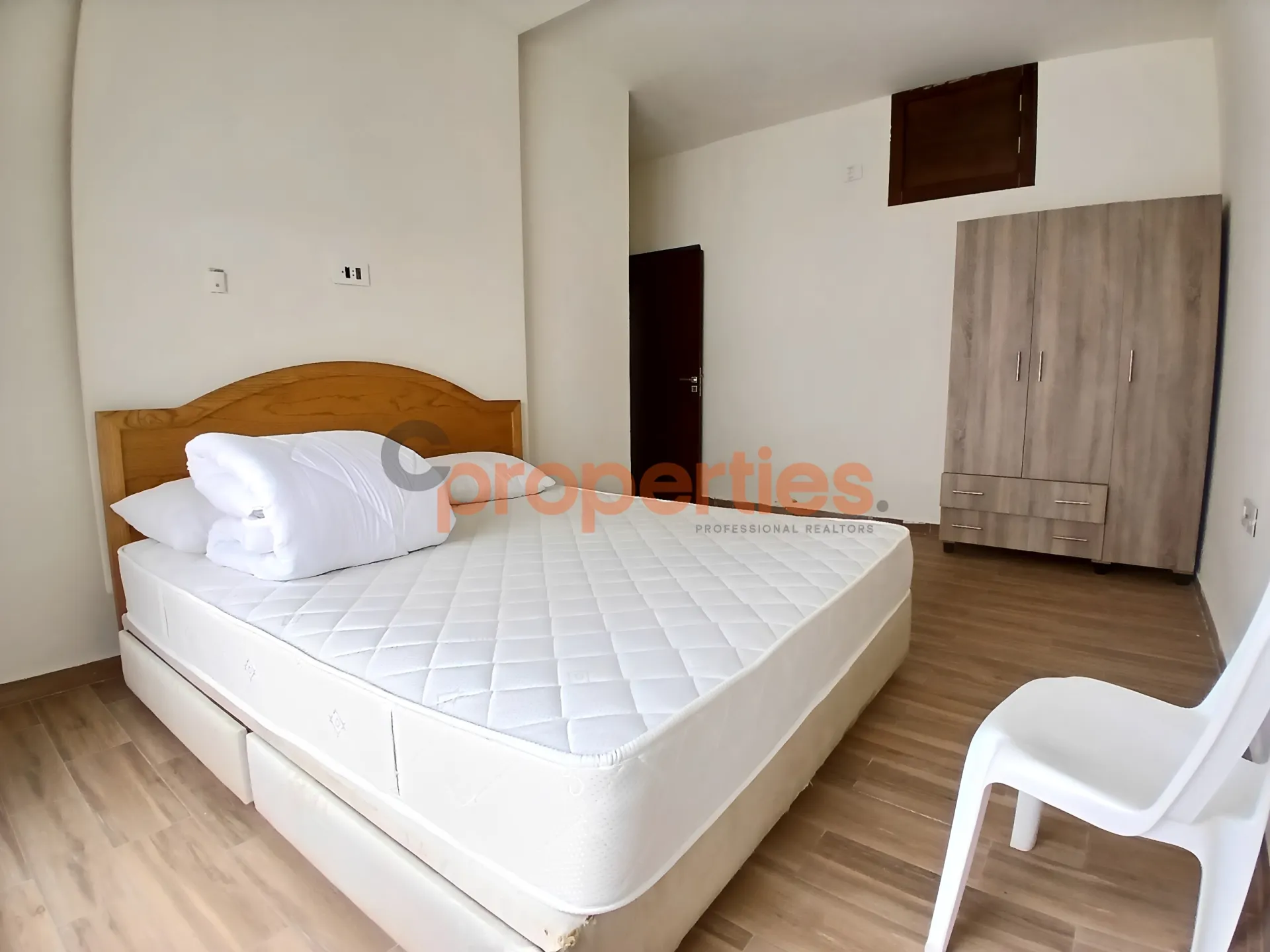 Apartment for Rent in Bharsaf