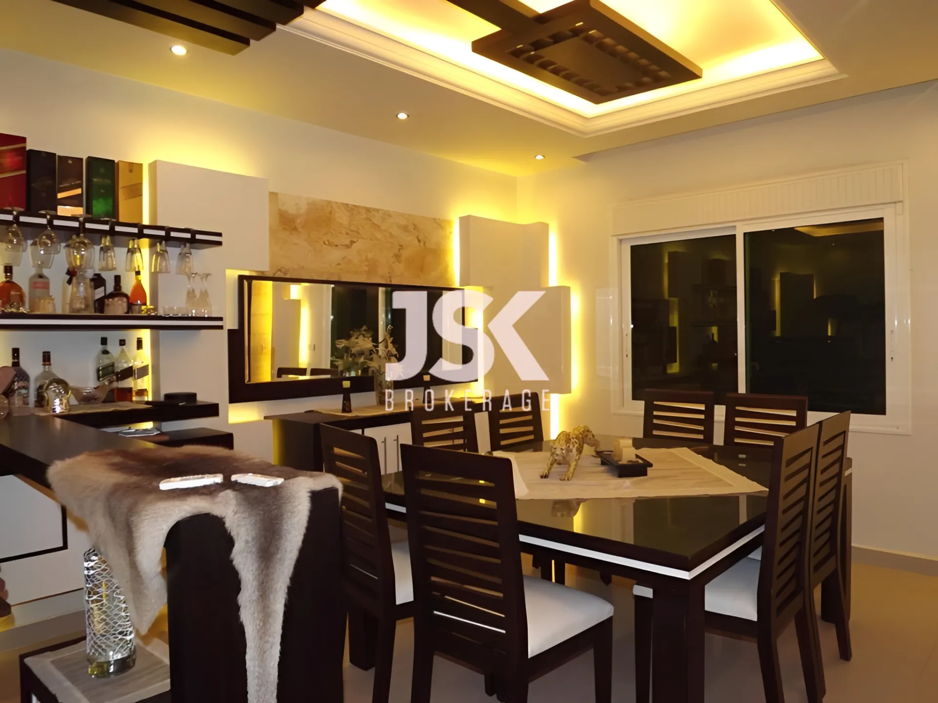Apartment for Sale in Aamchit, Lebanon - 3 bed, 3 bath