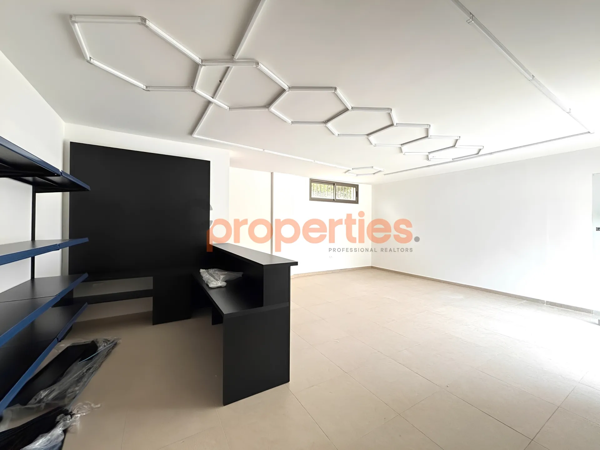 Shop for Rent in Jdayel